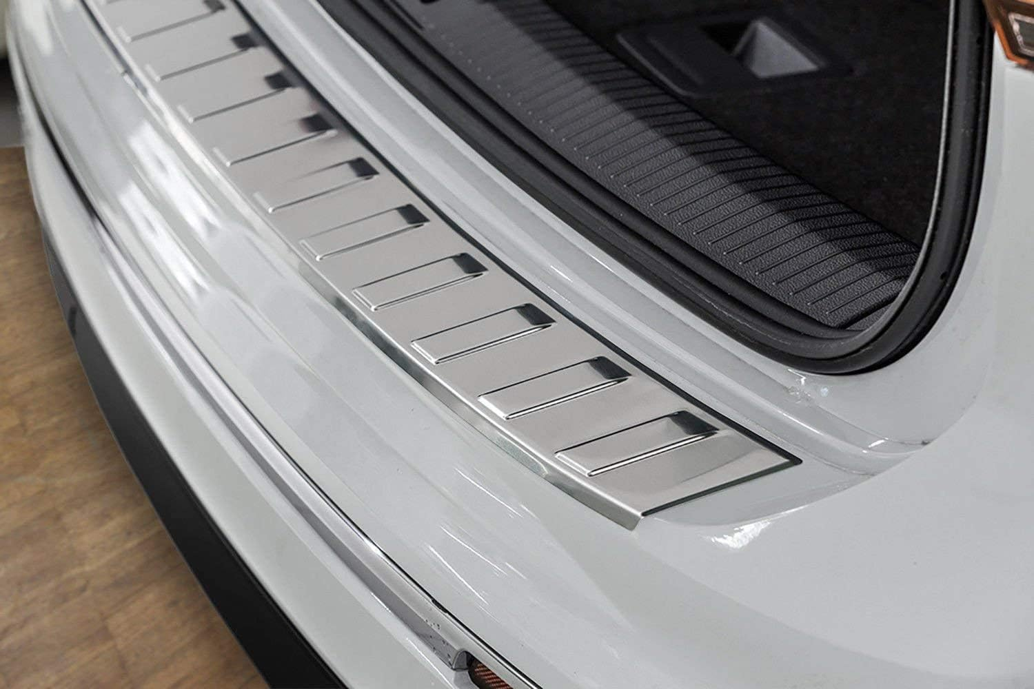 Chrome Bumper Protector to Fit Tiguan (2016+) image number 5