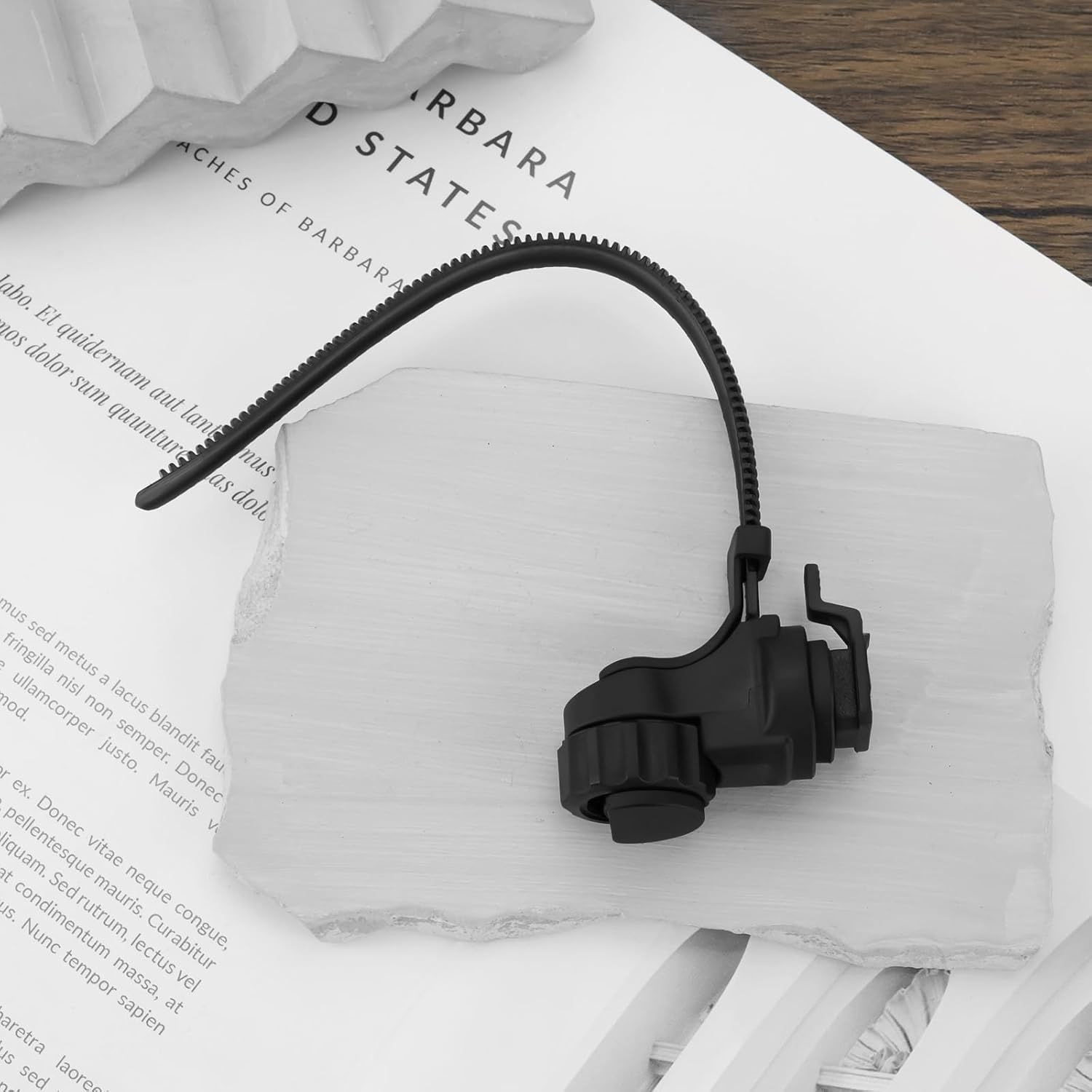 LT Easiyl 1Pc Bike Light Mount Tension Strap Mount Compatible with Bontrager Compatible with Ion Pro RT Bicycle Light Flashlight Front Light Black