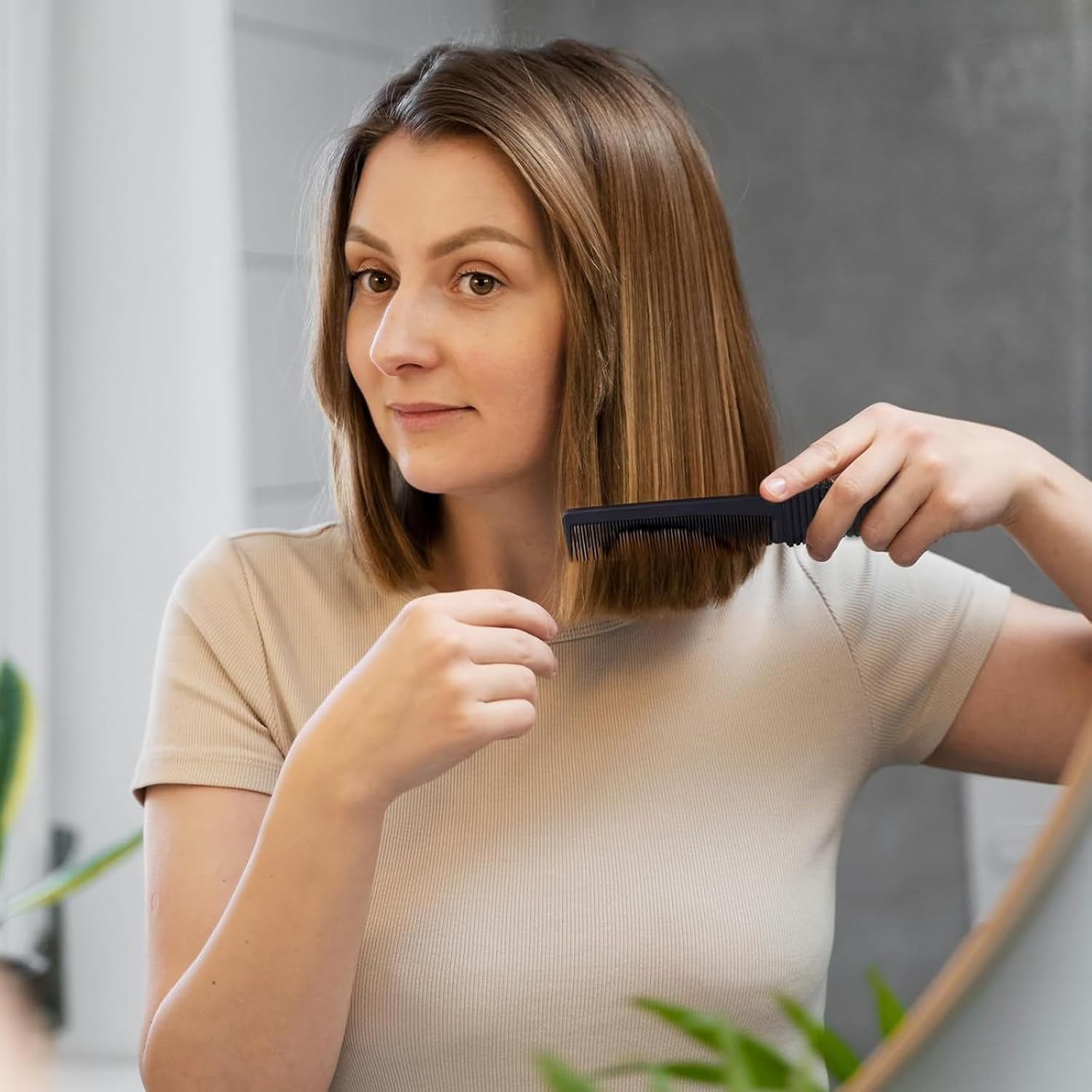 Kzvsiy 4-Pack Black Carbon Teasing Combs with Metal Prongs, Salon-Grade Lift and Back Combs for Styling, Volume, and Precision, Durable Carbon Combs with Stainless Steel Lifts image number 4