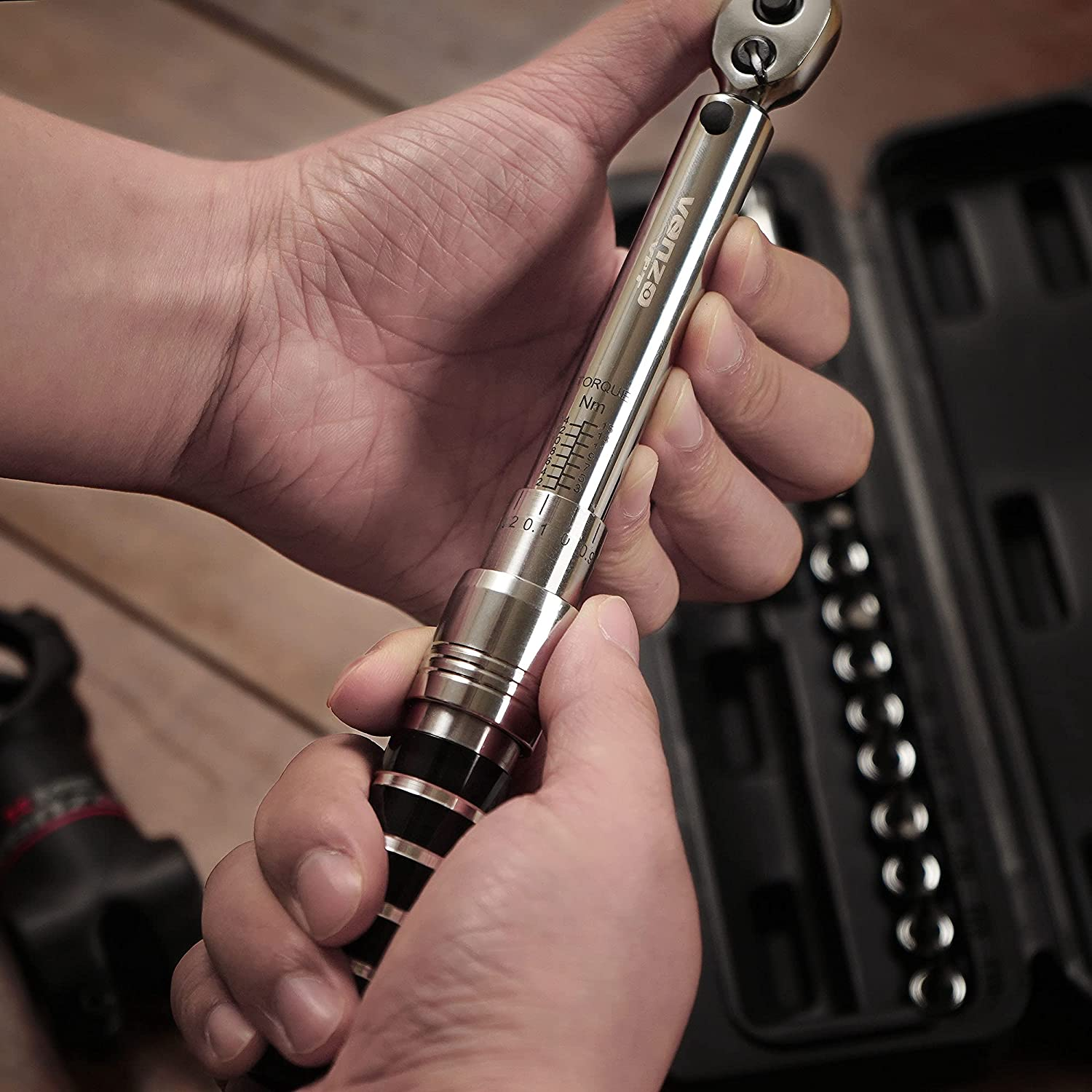 Venzo 1/4 Inch Driver Click Torque Wrench Set - 2 to 15 Nm - Small Adjustable - Great Maintenance Tool for MTB, Mountain, Road Bike & Motorcycle - All Bits Are Included as a Kit image number 5