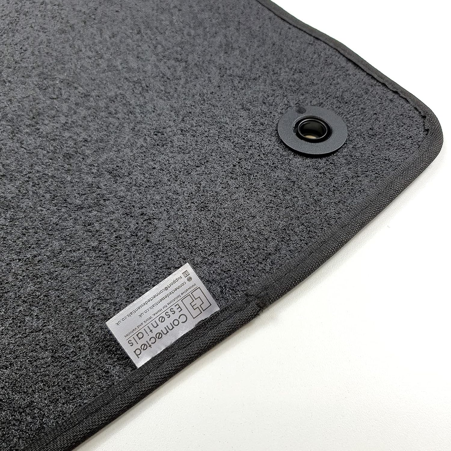 Fully Tailored Deluxe Car Mats for Nissan Qashqai 2014-On, Set of 4, Black with Black Trim with 2 Safety Clips in Drivers Mat image number 1