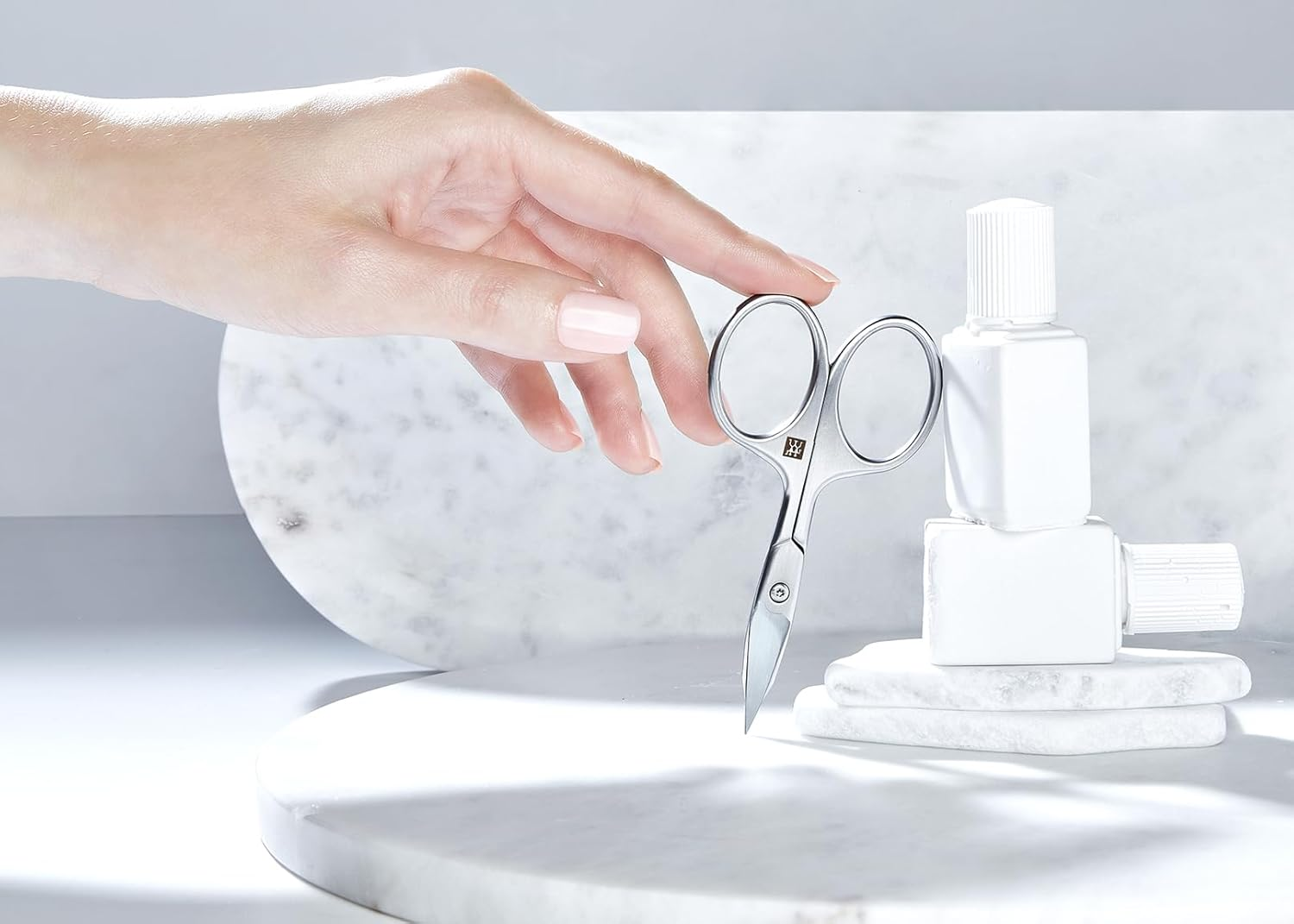 Zwilling Curved Combination Nail Scissors image number 1