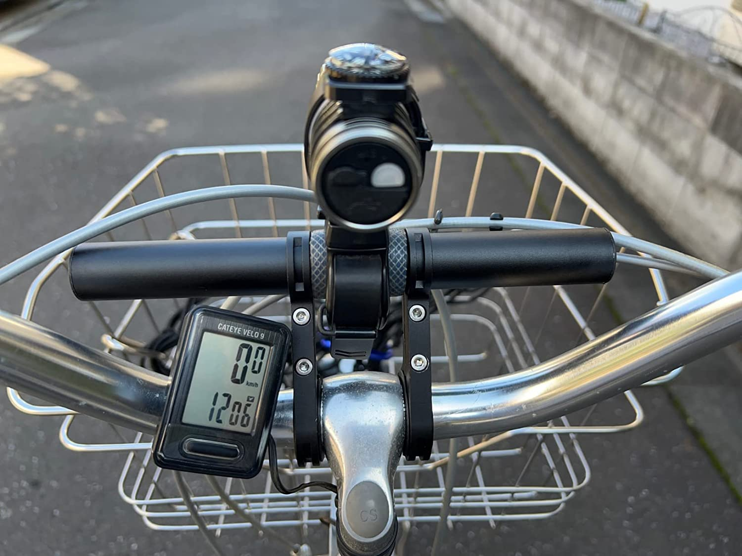 TRIWONDER Bike Handlebar Extender Aluminum Alloy Single Bicycle Handlebar Extension Double Clamp Bike Bracket for Holding Motorcycle E-Bike Lamp Speedometer GPS (Aluminum Alloy - Double Clamp - 20Cm) image number 2