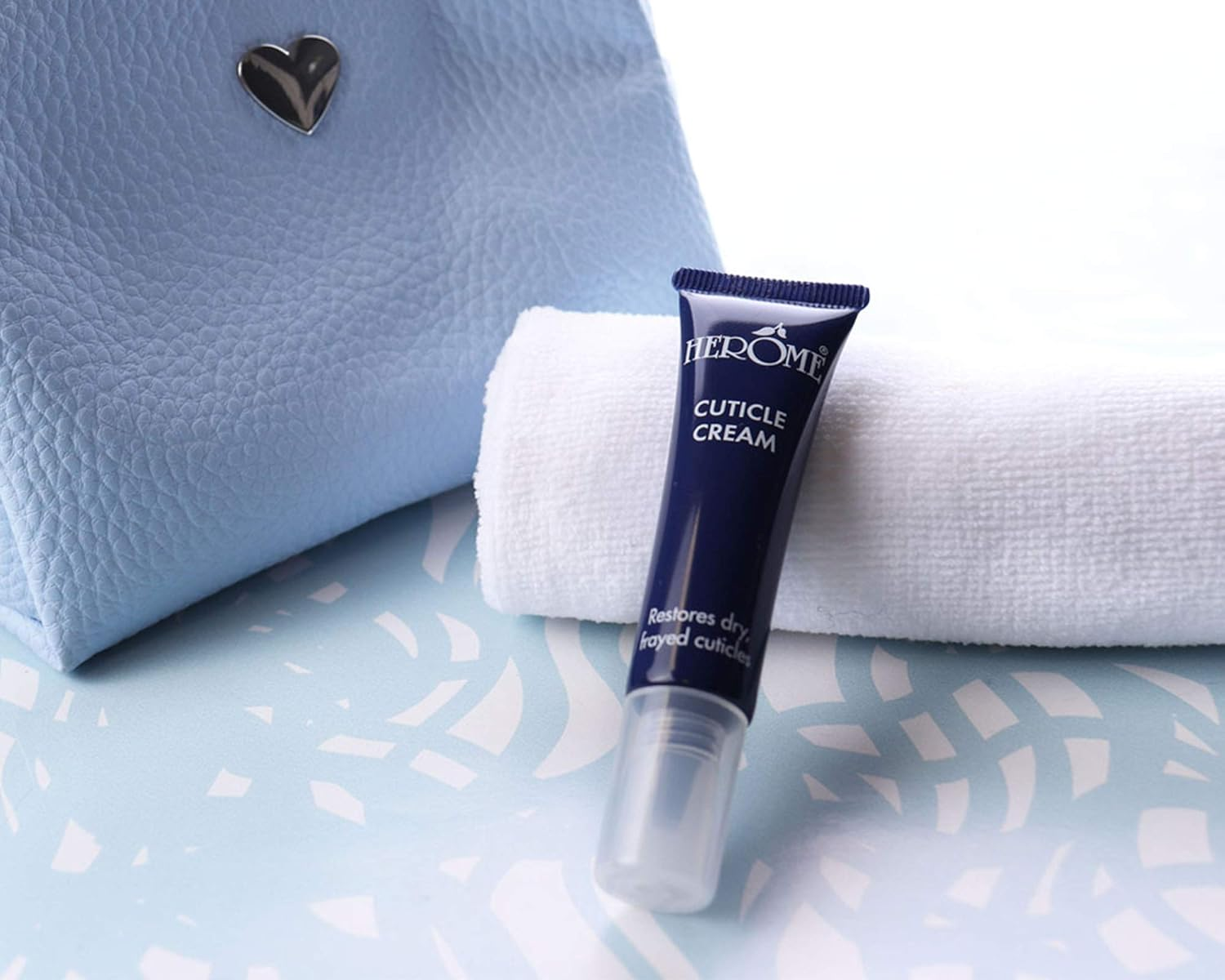 Herome Cuticle Cream Repairs Dry and Cracked Cuticles - Anti-Inflammatory Effect - 13.5 Ml image number 2