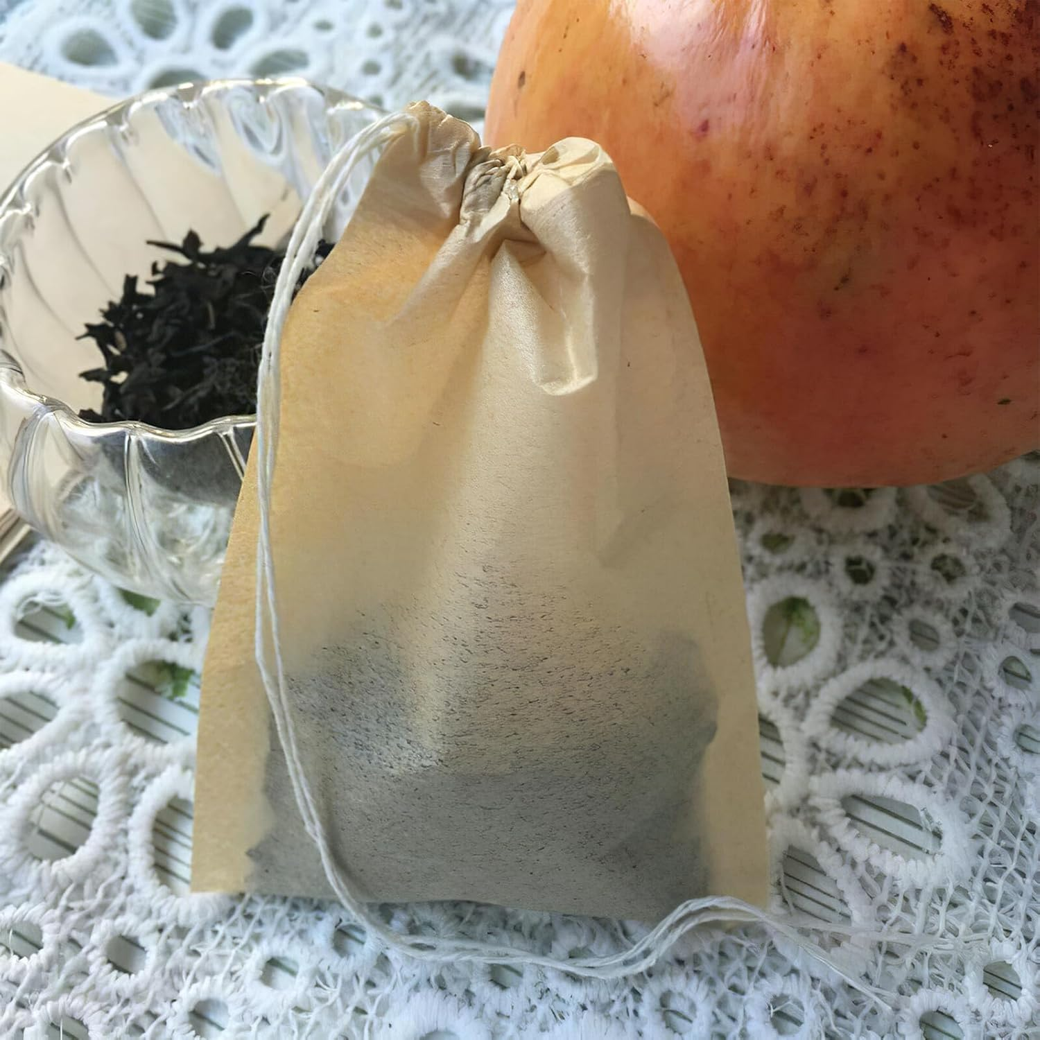 FUNNETOYU Disposable Tea Filter Bags with Drawstring 100Pcs Paper Loose Leaf Coffee and Tea Infuser Bags (6X8Cm) Biodegradable Coffee Filter for Home Brewing image number 3
