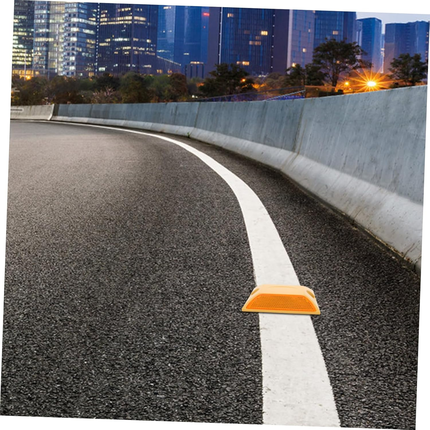 4Pcs Reflective Plastic Road Spikes Highway Deceleration Plate Buffer Pad for Driveway Night Safety image number 5