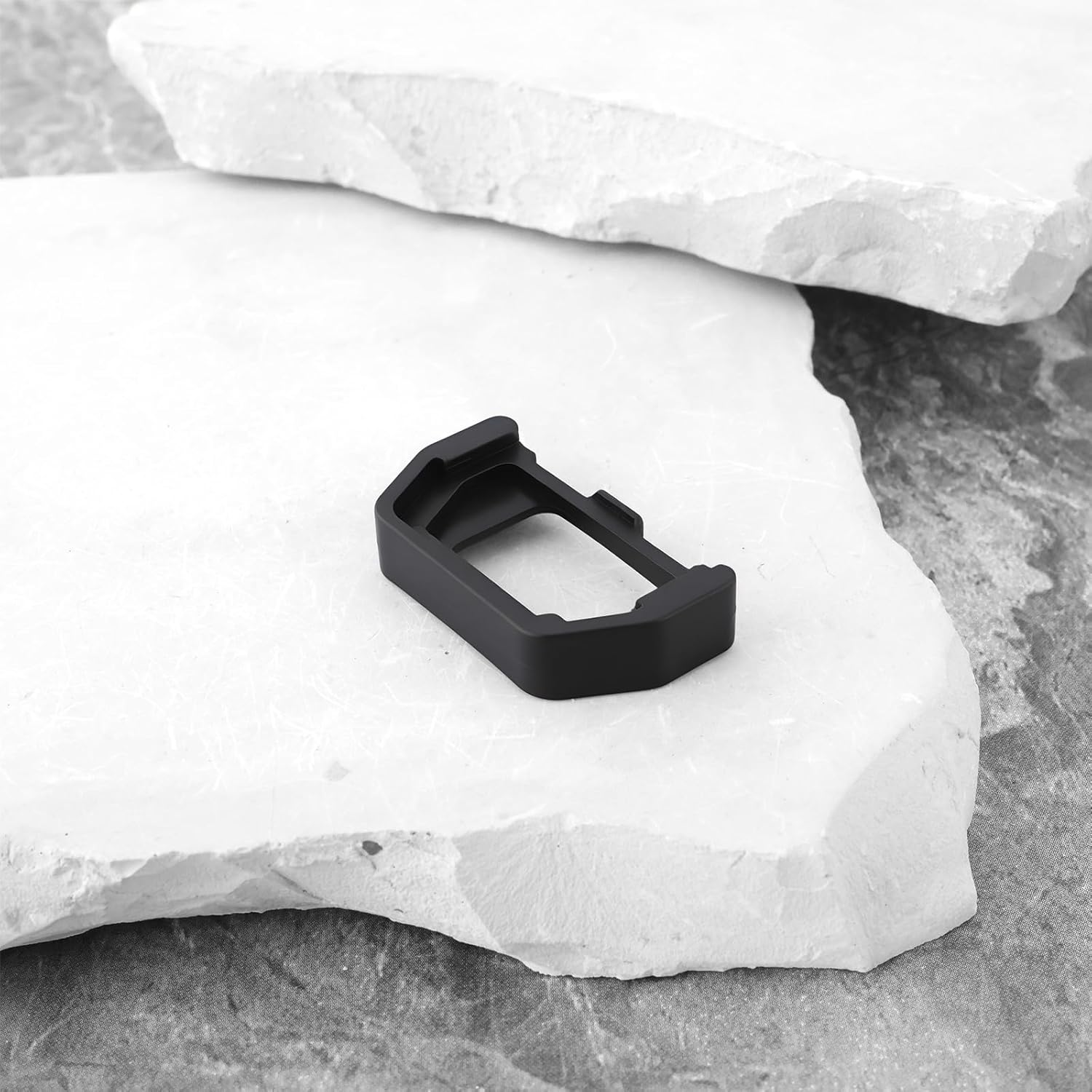 SING F LTD 2PCS EP-15 Eyepiece Viewfinder Protection Hood Compatible with Olympus OMD E-M10IIB / E-M5II Mark II Camera Eyepiece image number 1