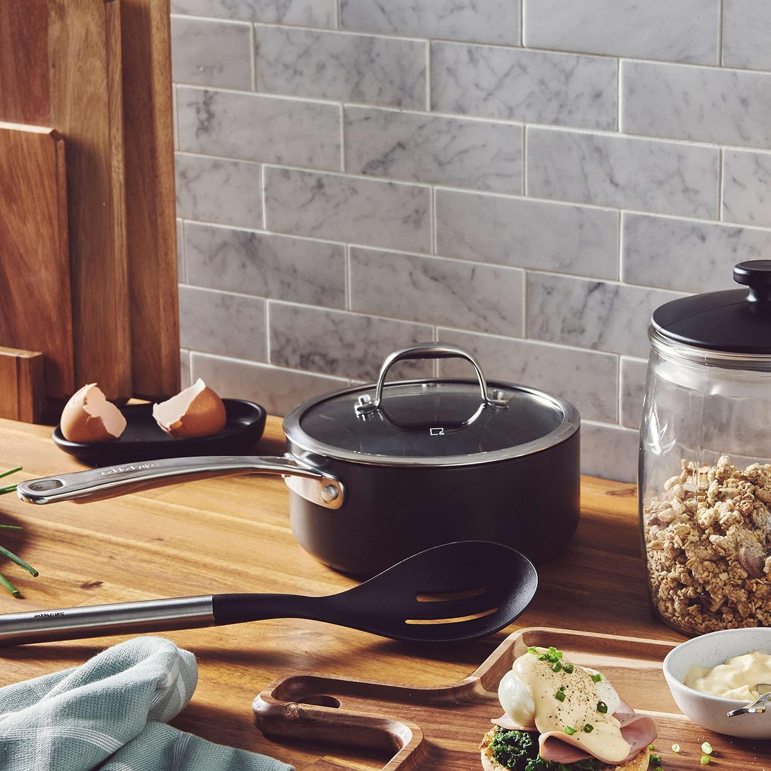 Salt&Pepper Re-Lite Saucepan with Glass Lid 18Cm - Kitchen Gifts Saucepans image number 1