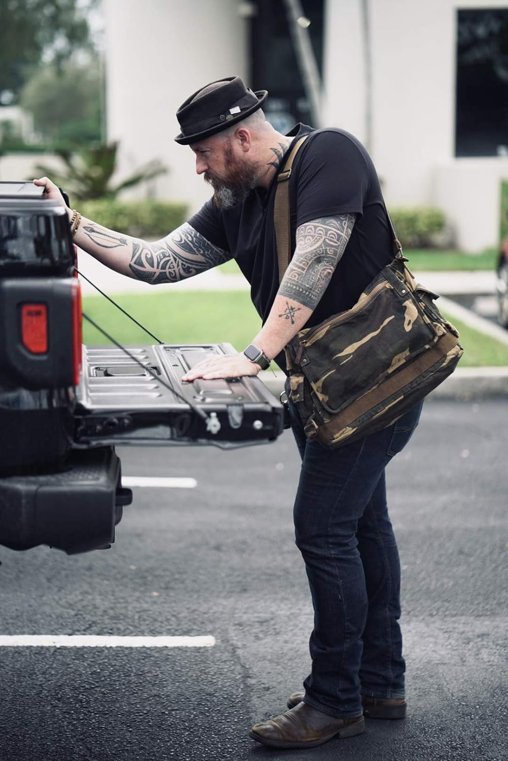 Gootium Canvas Messenger Bag - Vintage Cross Body Shoulder Satchel - Amry Green image number 6