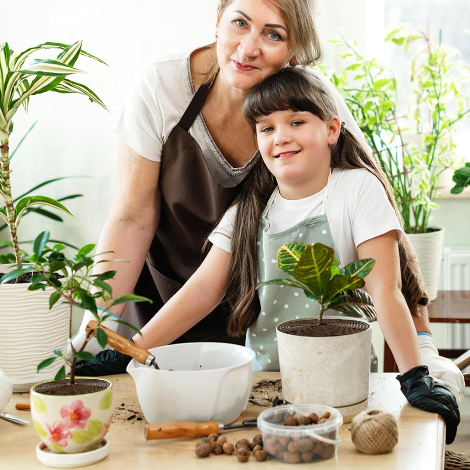 4 Pcs Plant Pot Grid,20.5 Inch 11.8 Inch Soil Protector Covers Cuttable Flower Pot Grid,Cat Digging Stopper Baby Safety Plant Pot Cover with Stakes for Indoor Outdoor image number 3