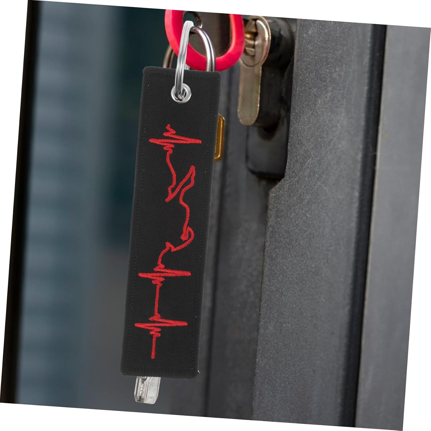 Parliky Racing Car Keychain Heartbeat Men Keychains for Car Keys Motorcycle Charm Unique Ornament image number 1