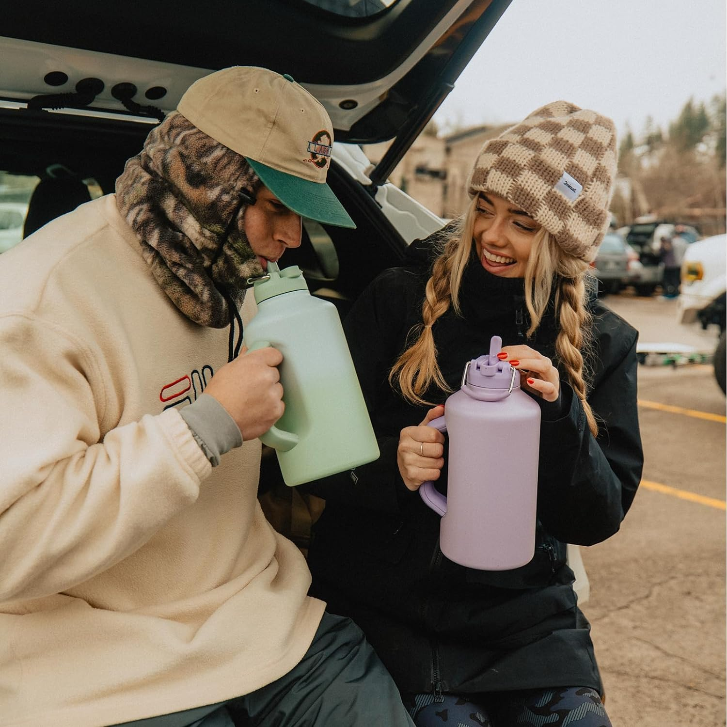 Bottle Bottle Insulated Water Bottle 64 Oz with Straw and Dual-Use Lid Stainless Steel Water Bottle with Handle Vacuum Stainless Steel Jug for Workout and Sports Pink Gradient image number 4