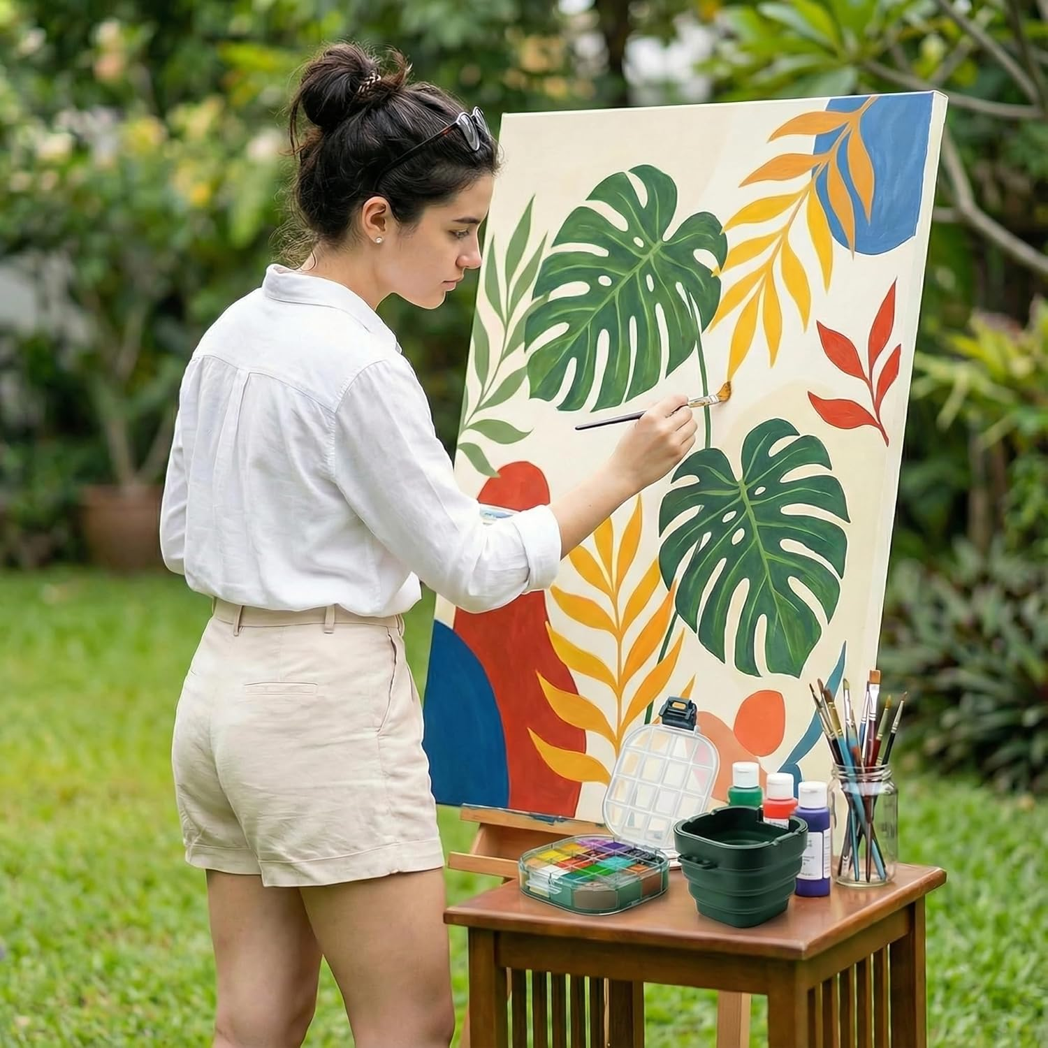 5.3 X 4.4 Inches Airtight Paint Palette Box, Valuable Container Combines Cleaning Brush Basin and Brush Holder, Using for Beginners Learning Art Project Workshops Outdoor Painting (Green) image number 1