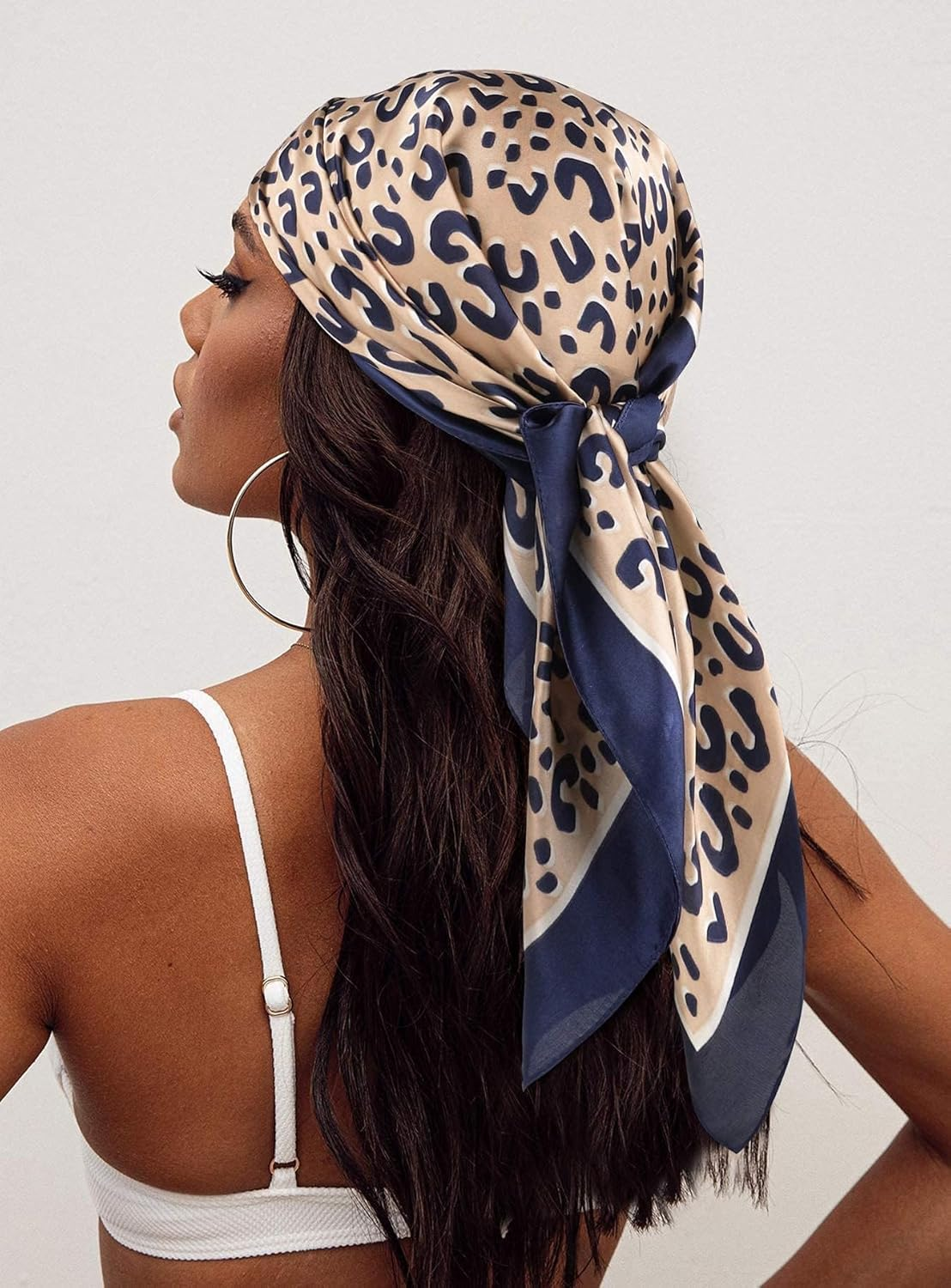 GERINLY Women Square Scarf Leopard Print Neckerchief Animal Pattern Satin Bandana Neck Wrap Silk Hair Accessory - Leopard image number 2