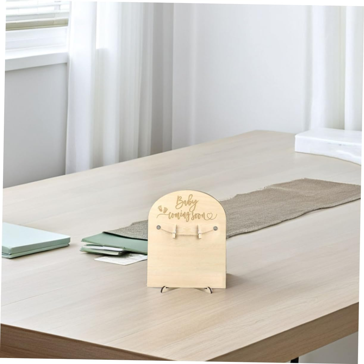 SEWOART 2Sets Wooden Milestone Cards Stand Clips Newborn Shower Milestone Markers for Nursery Wall Decor image number 1