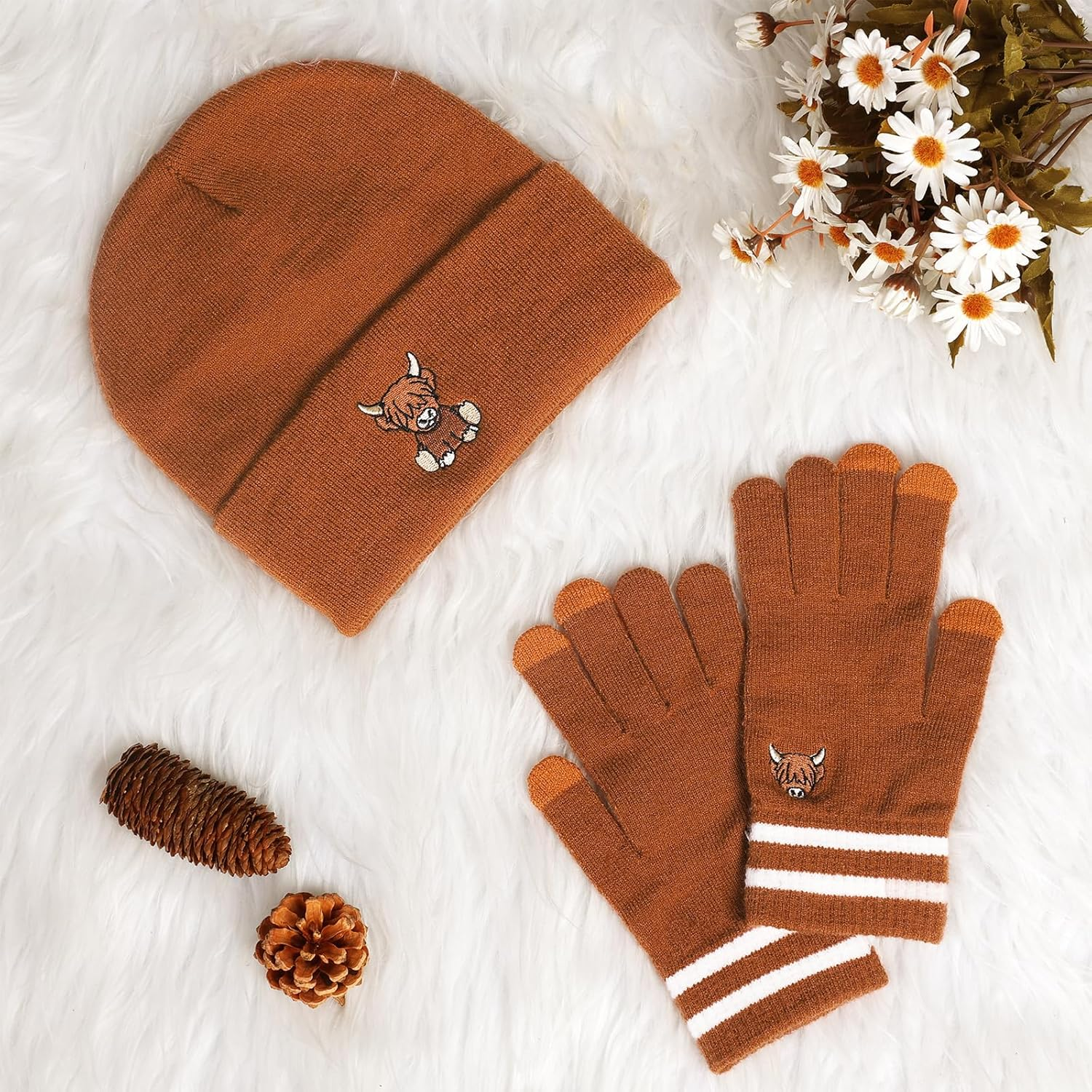 Vansolinne Highland Cow Beanie Hat and Gloves Women Winter Knitted Hat and Gloves Highland Scottish Cow Soft Cap and Gloves for Cold Weather Winter Accessories Gift for Her, Brown, Standard image number 4