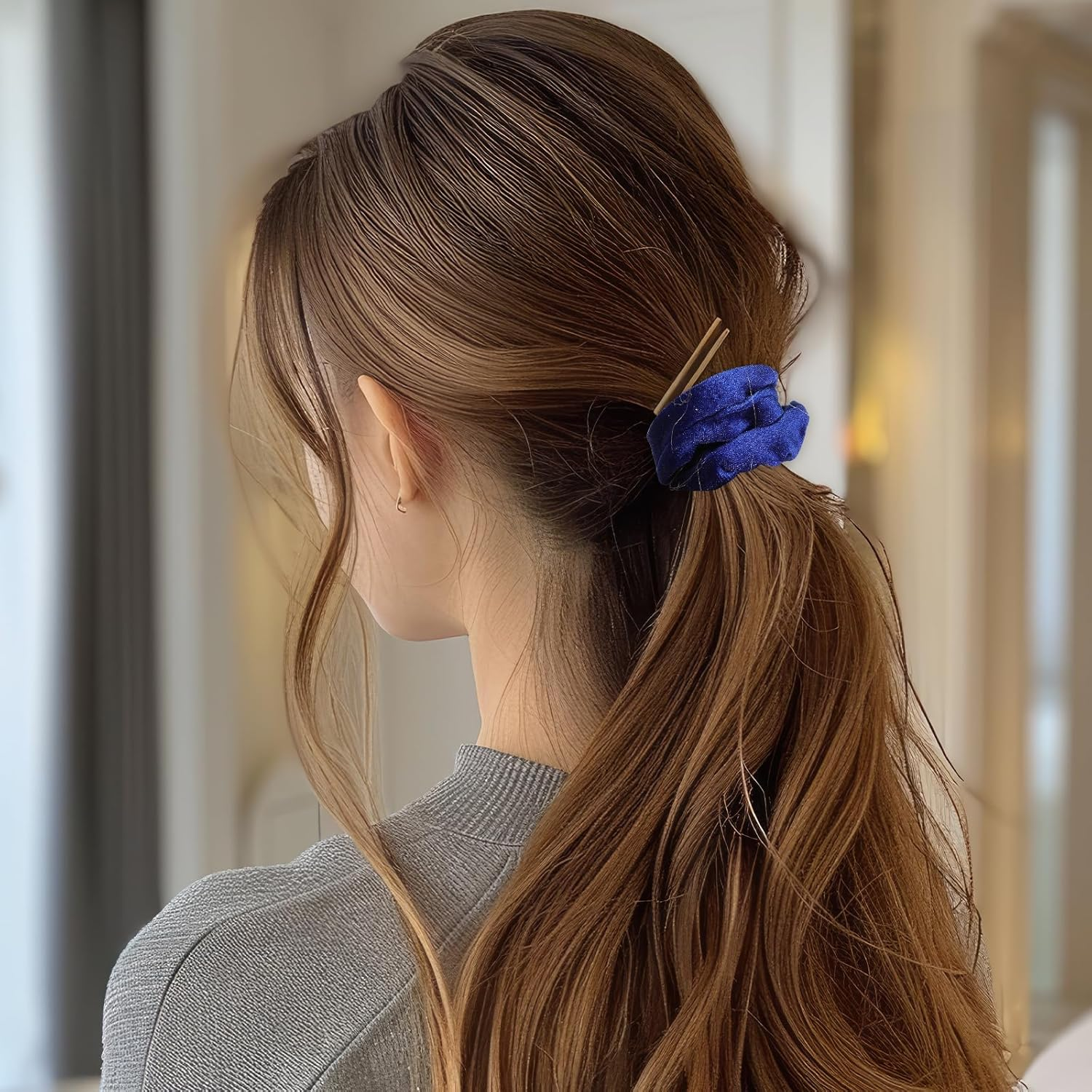 Hair Bobbles for Women, Pack of 4 Scrunchies, Velvet, Soft Elastic Hair Bands, Fashionable Braid Elastics, Ponytail Holder, Hair Accessories for Teenagers, Women, Carnival (Dark Colours)