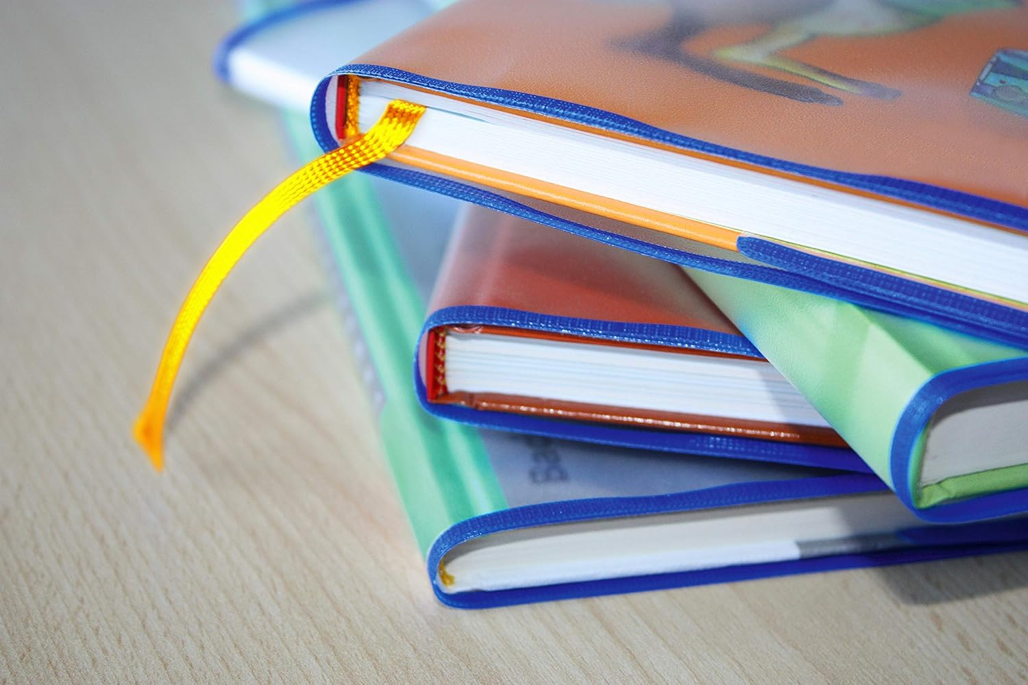 Herma-Buchschoner Nr.7230 (23 X 38 Cm)