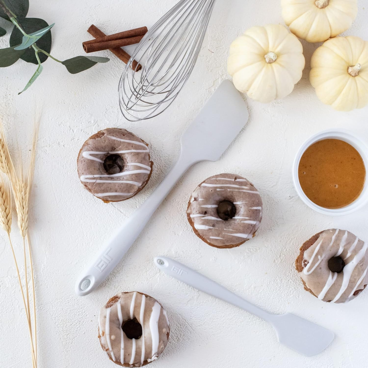 GIR: Get It Right Premium Silicone Spatula - Non-Stick Heat Resistant Kitchen Spatula - Perfect for Baking, Cooking, Scraping, and Mixing - Ultimate - 11 In, Slate image number 2