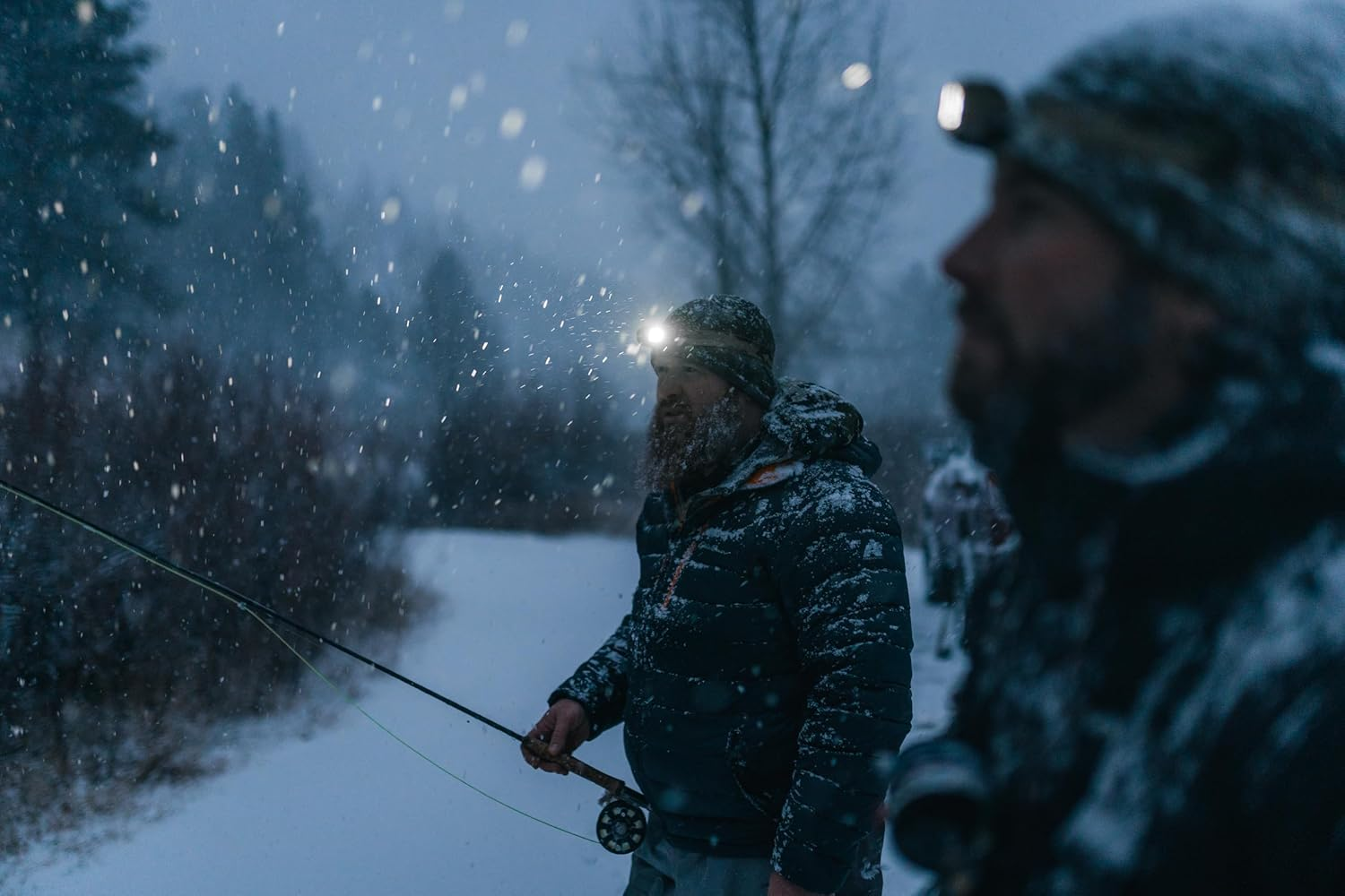 Princeton Tec Sync Headlamp with 300 Lumens White Maxbright LED + Red Ultrabright LED, 60 Hour Burn Time, Essential for Hiking, Camping, Hunting, Running, and Safety Preparedness, Black image number 4