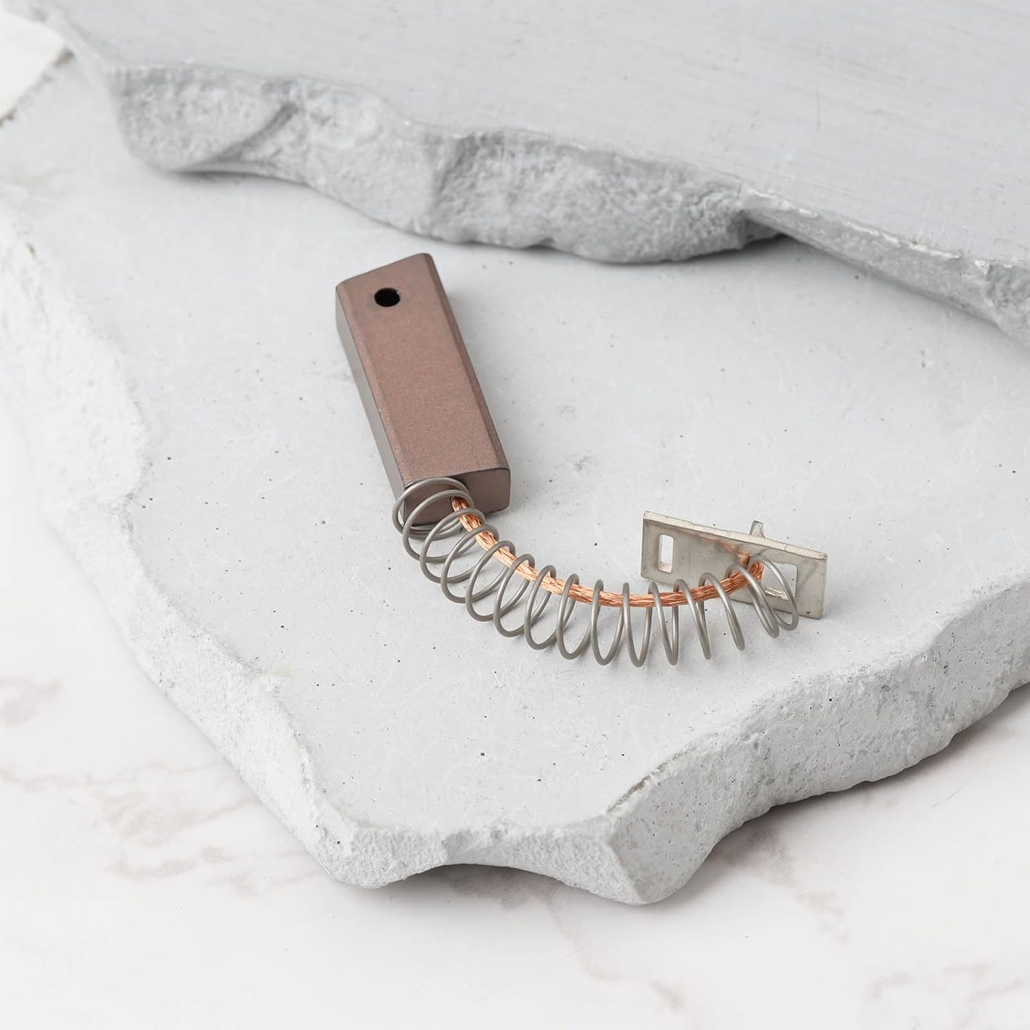 4Pcs Metal Alternators Brush A647X50870 23X8X5Mm Compatible with Mitsubishi IR IF image number 4