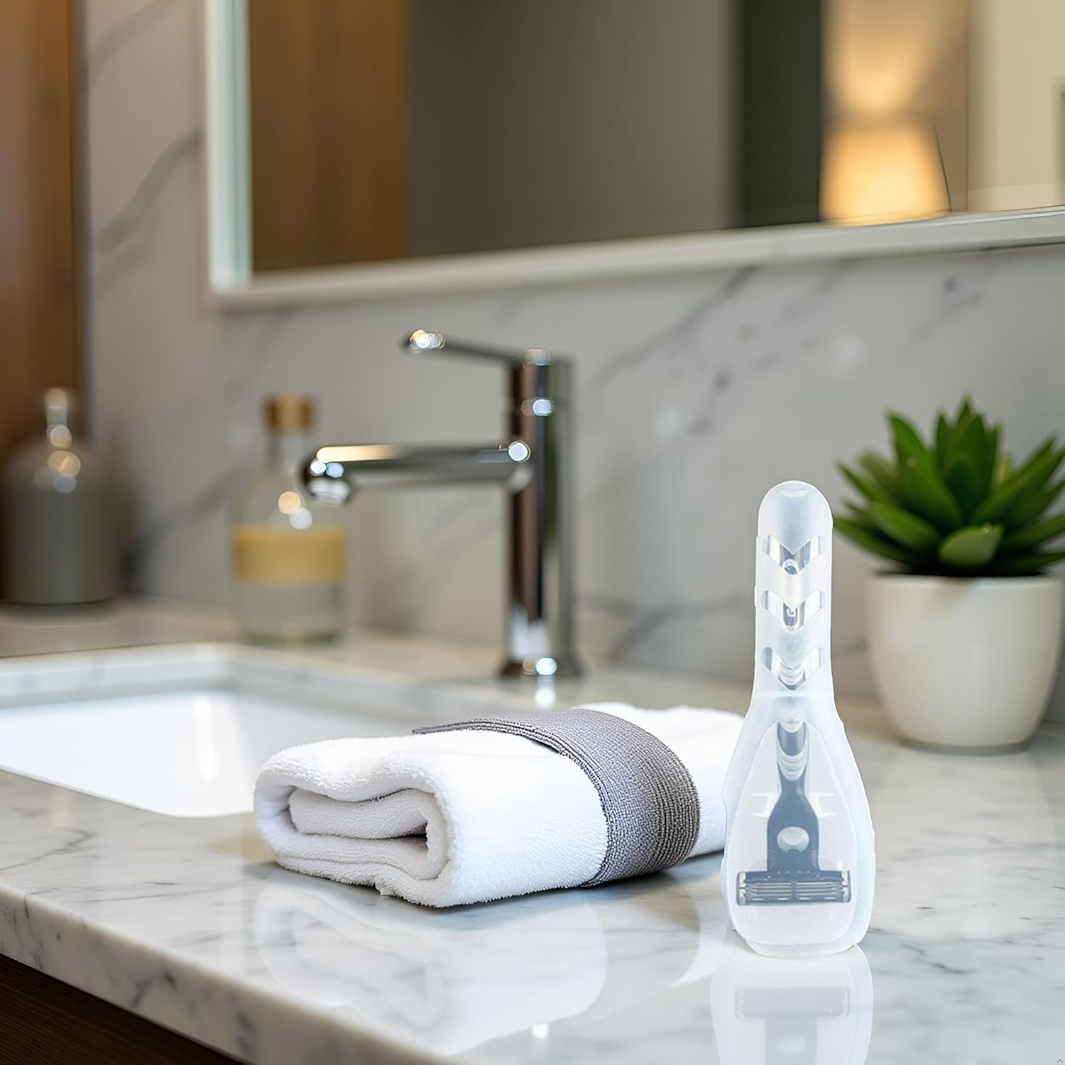 Opemg Transparent Portable Travel Shaving Protector for Men Plastic Box Container Storage Razor Holder Protective Case Organizer Electric Shaver Shaving and Hair Removal image number 5