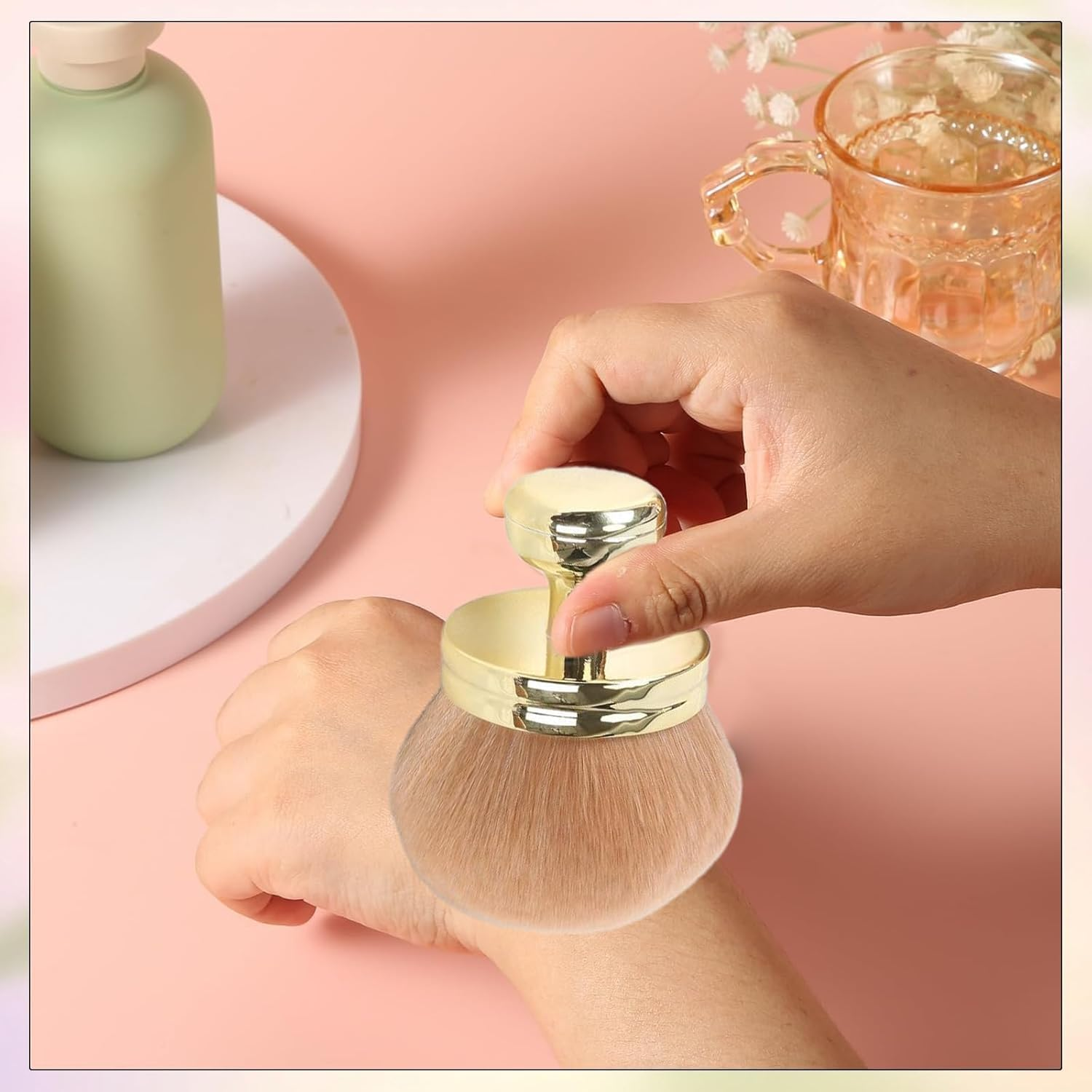 Wide Head Bronzer Body Kabuki Brush for Self Tanner & Back Applicator - 1Pc Extra Large Makeup Brush image number 2