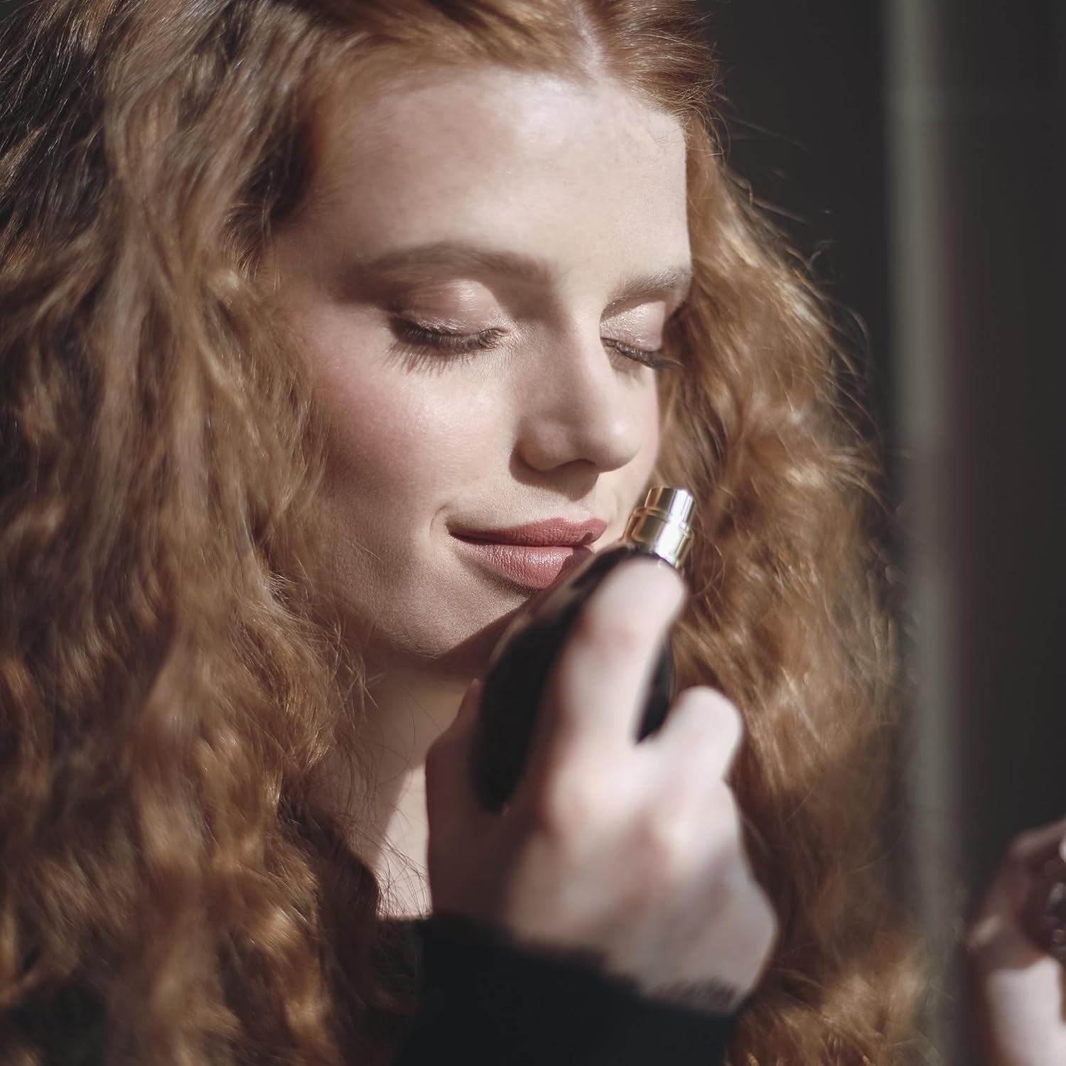 Sisley Izia La Nuit Eau De Parfum Spray 50Ml/1.7Oz image number 4