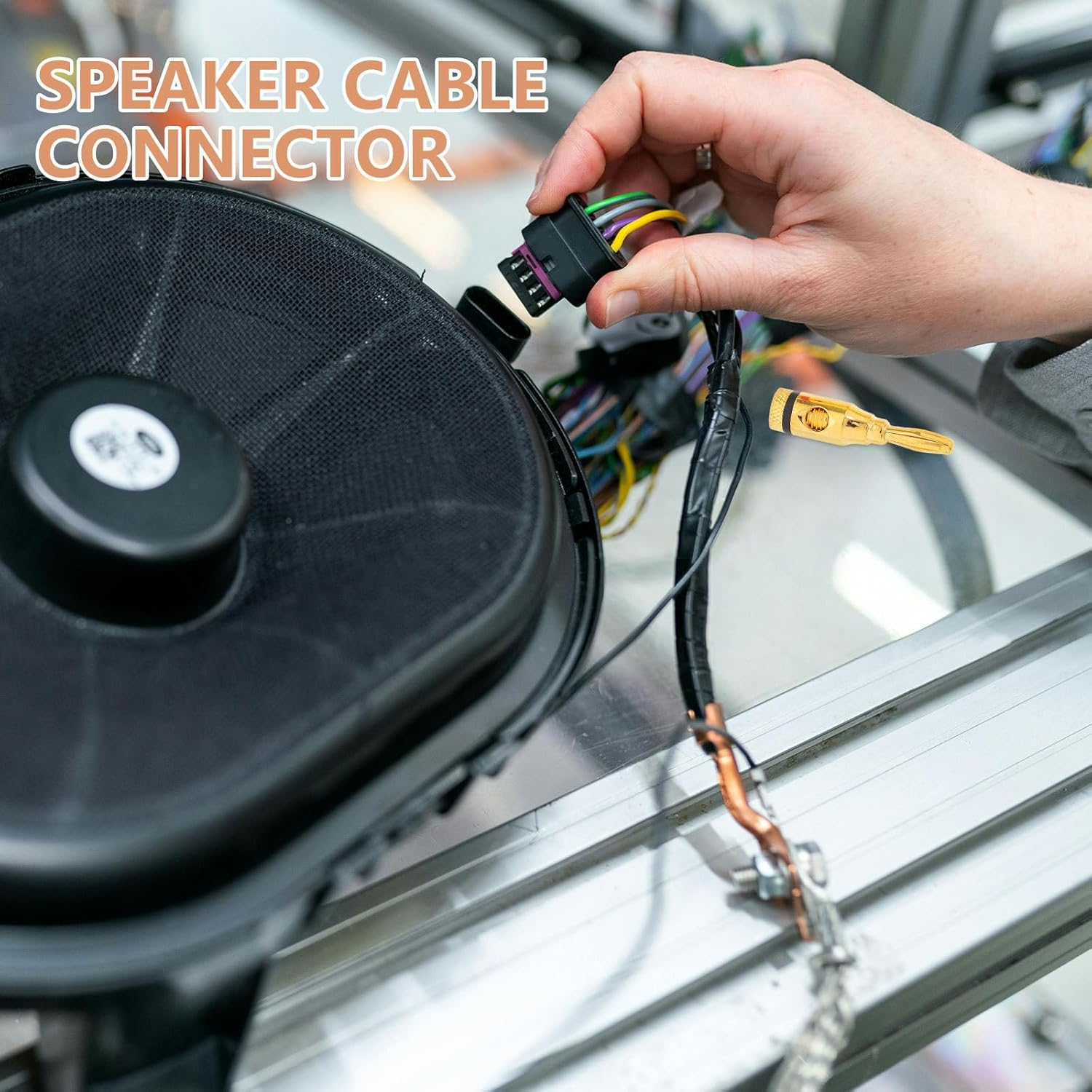 MERRYHAPY 4Pcs Gold Plated Banana Plugs Speaker Connector Open Screw Type for Small Plug Speaker Wire Home Audio Accessories (2 Red, 2 Black) image number 5