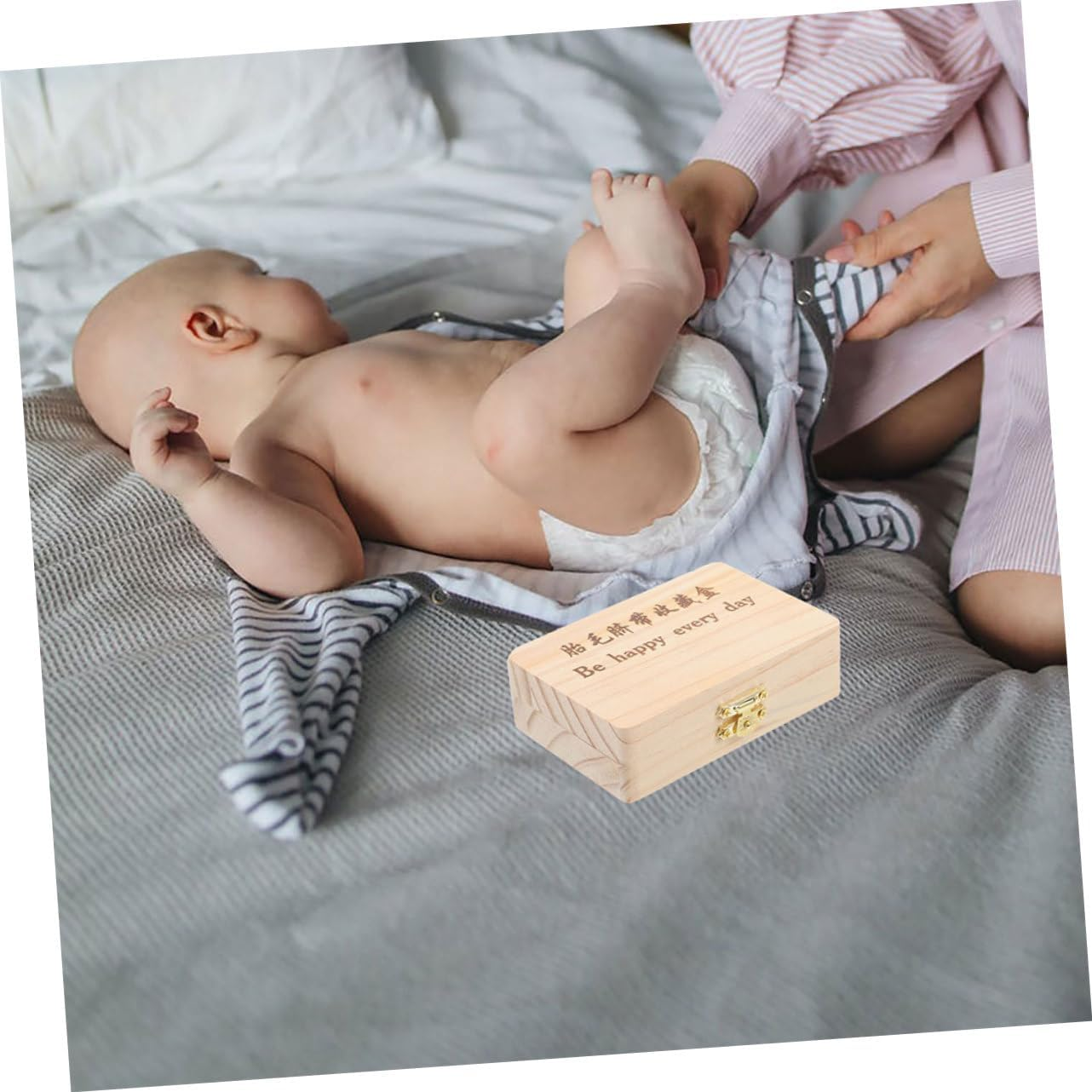 WOONEKY 1 Set Hair and Cord Keepsake Box Elegant Design for Storing Hair Teeth and More Newborn Present for Parents Memory Preservation image number 6