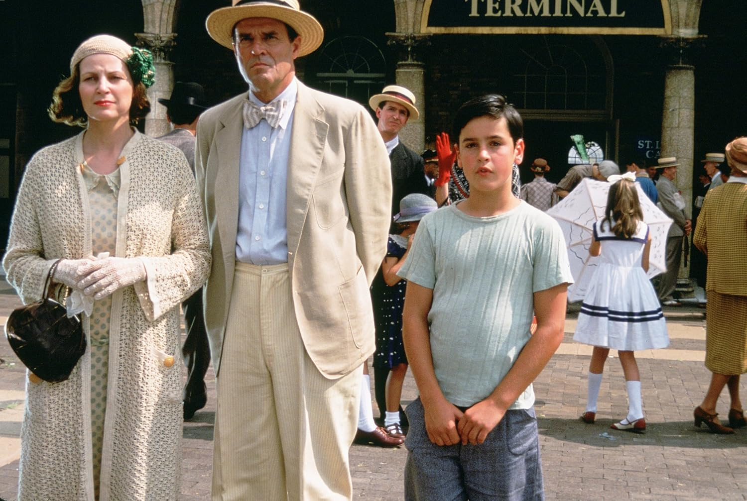 King of the Hill (The Criterion Collection) [Blu-Ray] image number 2