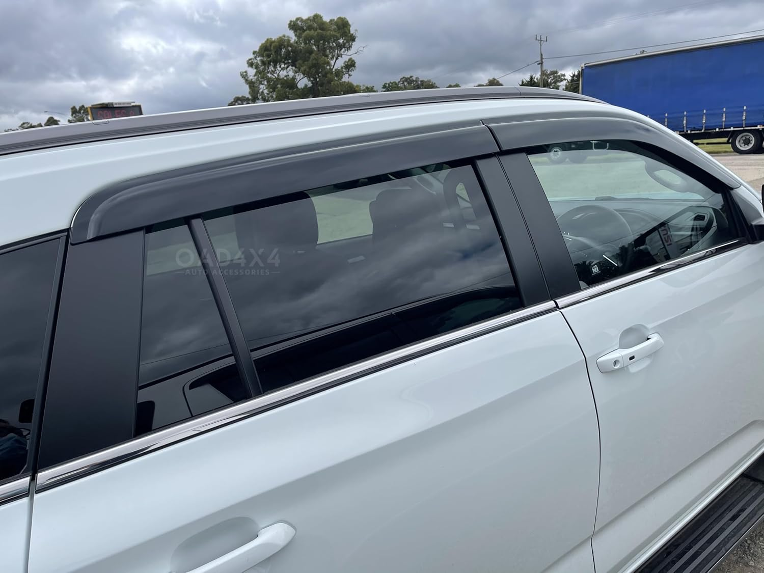 OAD4X4 Weathershields Compatible with Isuzu MU-X MUX 2021-Onwards, Injection Weather Shields Window Visors Wind Deflectors Sun Rain Guard 4PCS Set image number 6