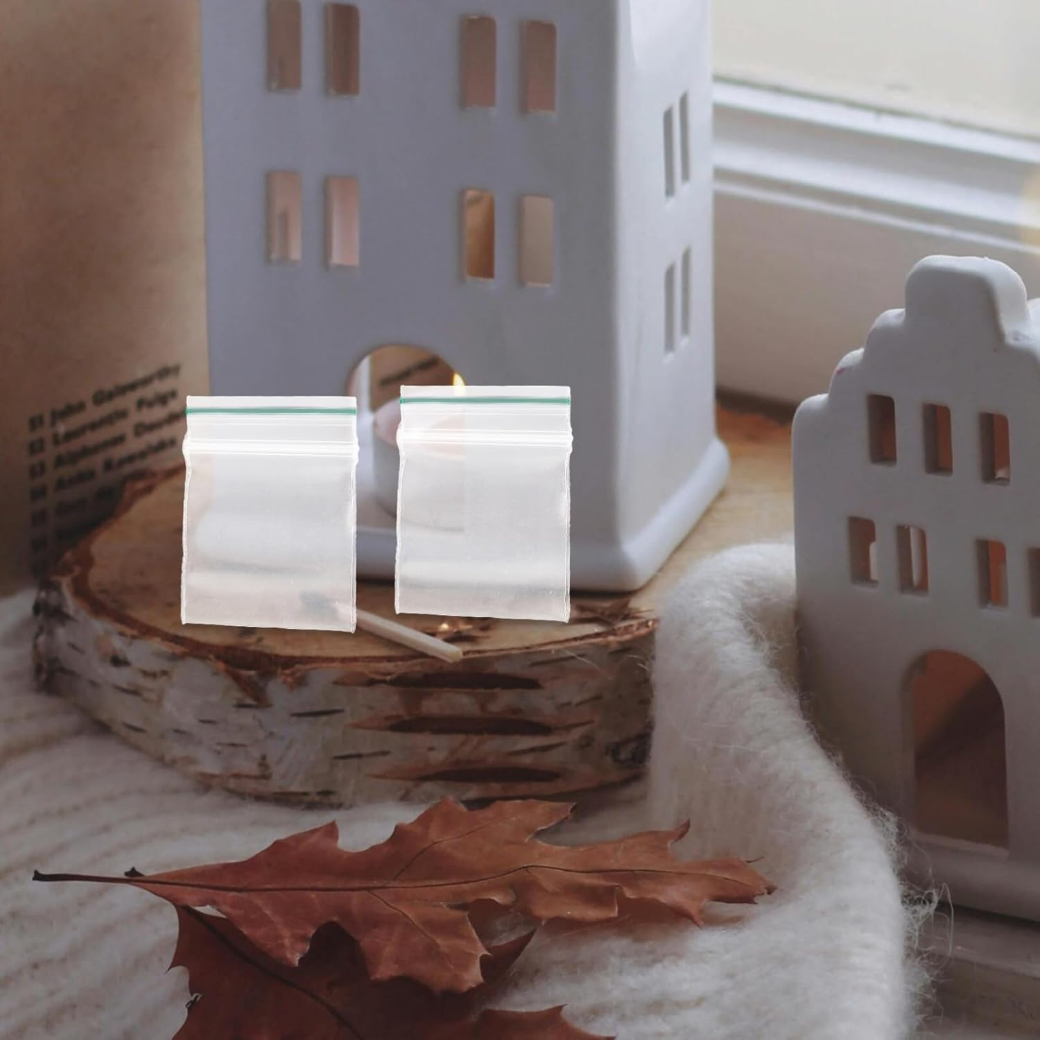 UPKOCH Mini Storage Bags 100 Pack Clear Zip Lock Pouches 1.57X1.22In Mini Sealing Storage Pouches for Dollhouse Accessories Small Item Organization and Stall Use