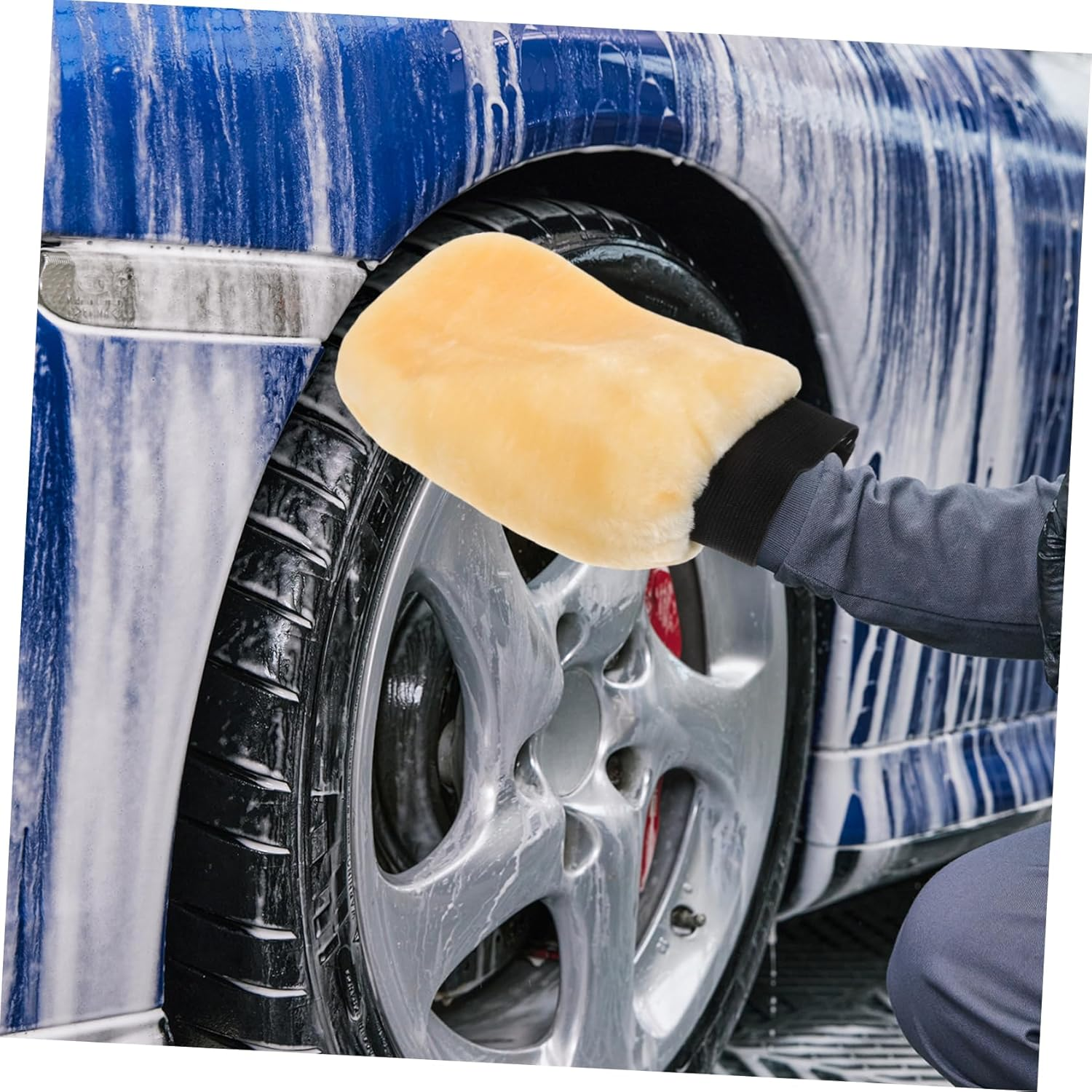 MAGICLULU Plush Double-Sided Car Wash Mitt with Wool Fiber, Vehicle Washing Gloves for Car Cleaning and Polishing, Soft Paw Design for Auto Exterior Care image number 5