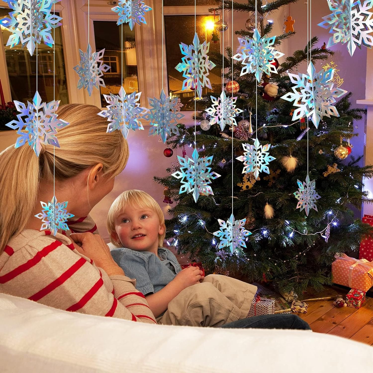 Oumuamua Christmas Snowflake Decorations, 15Pcs Xmas 3D Iridescent Snowflakes 3D Laser Paper Snow Flakes for Christmas Winter Wonderland Snow White Holiday Birthday Home Party Decor, Holographic - Silver image number 4