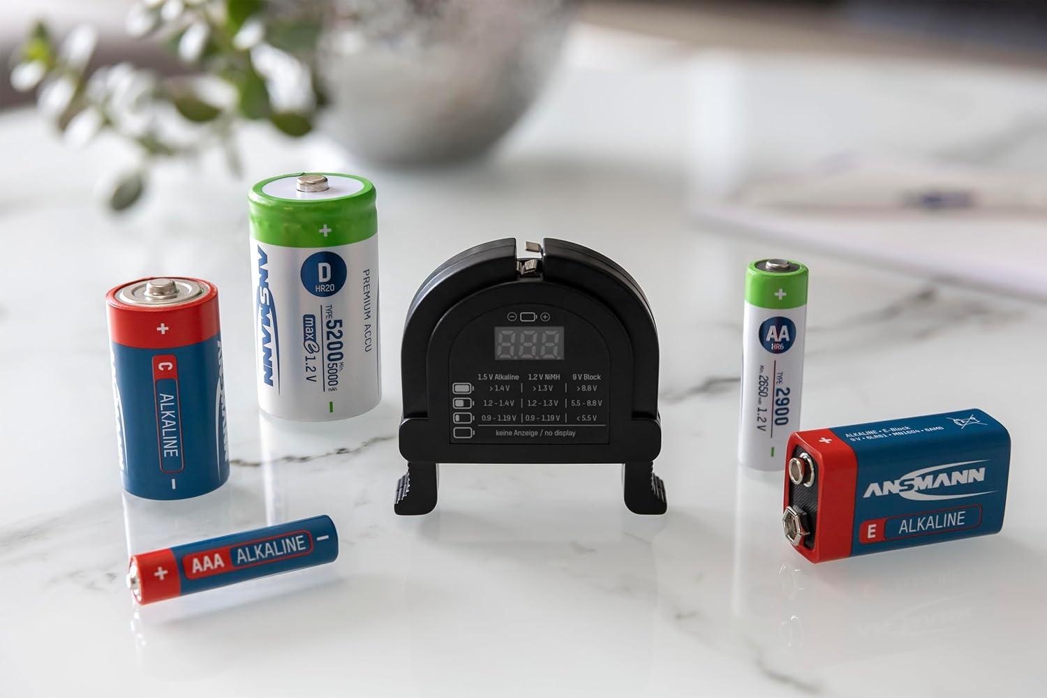 Ansmann Compact Digital Battery Tester for AA, AAA, C, D and 9V Alkaline and Nimh Barreries image number 2