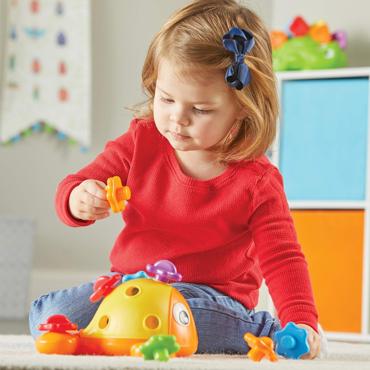 Learning Resources LER9093 Finn the Fine Fish, Sensory & Fine Motor Toy, Ages 18 Months+, OSFA image number 1