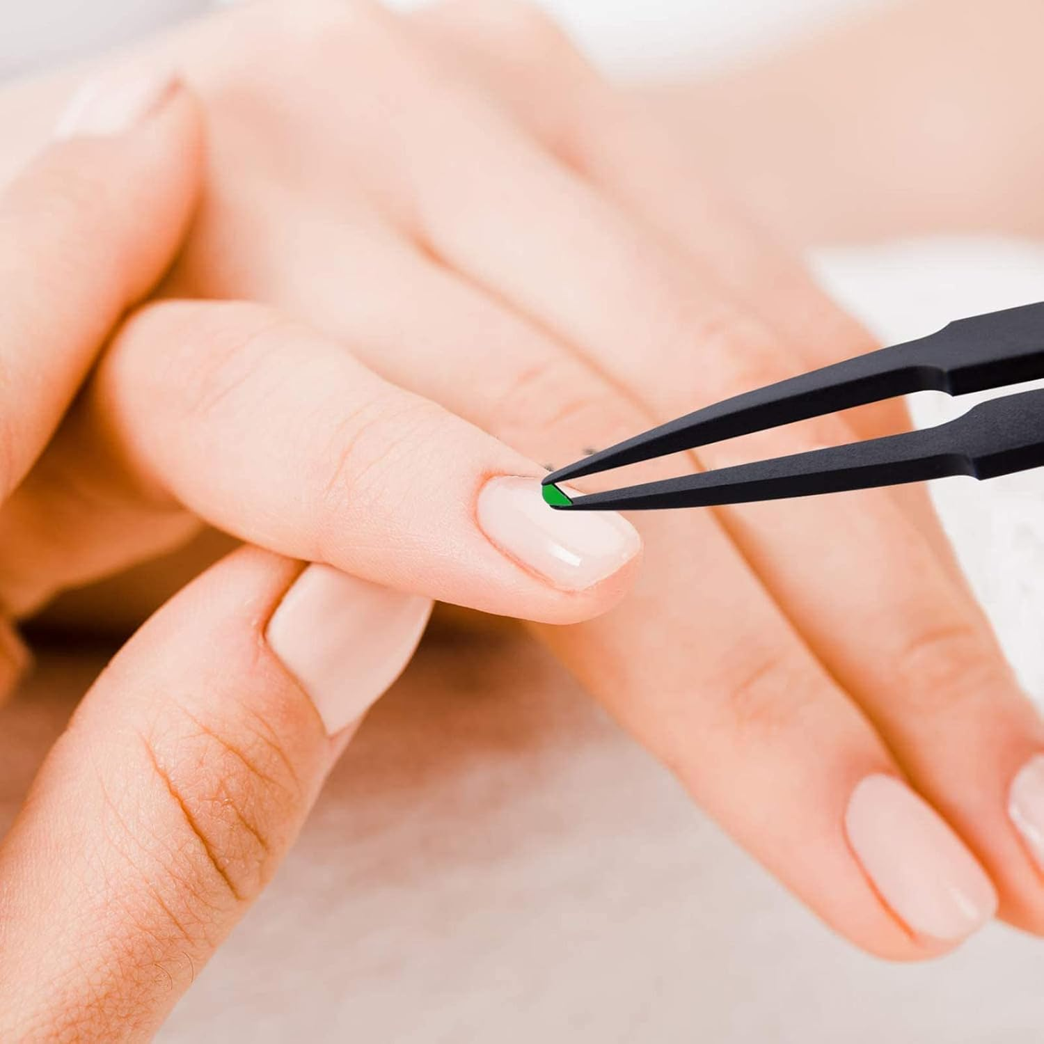 O Brilho Das Unhas Coloca as J&oacute;ias Do Chapas Planas Drinstons Decors Com Coleta E Arte De L&aacute;pis De Unha image number 4