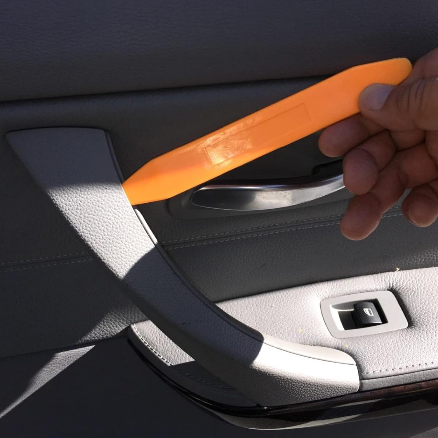 KINGLAKE Auto Door Clip Panel Trim Removal Tool Kits for Car Dash Radio Audio Installer Pry Tool 4Pcs image number 6