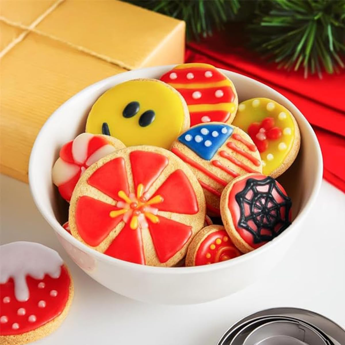 6 PCS round Cookie Cutter Set (5, 7.6, 8.5, 9.5, 10, 12.8 Cm),Stainless Steel Circle Cutters Donut Cutter for Baking,Biscuits,Cakes,Sandwiches,For Kids Holiday Birthday Party,Durable & Easy to Clean image number 1