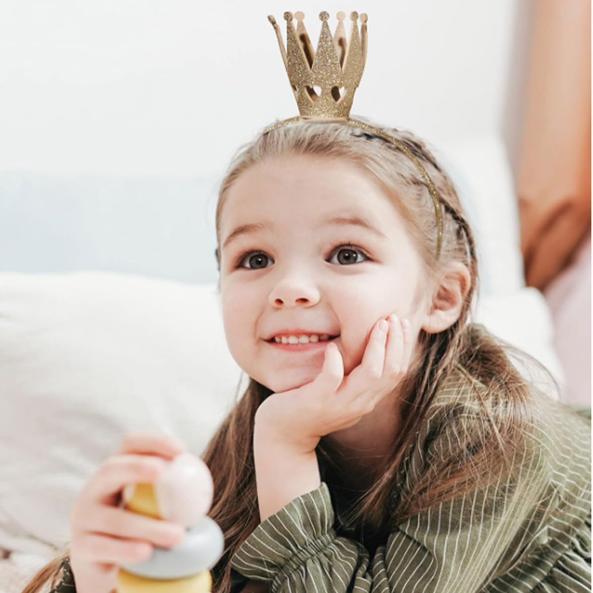 Girls Glitter Crown Hairband Princess Headband Bands for Women Baby Kids Toddler, Crown Shiny Headband Girls Rhinestone Headwear Hair Accessories for Birthday Party