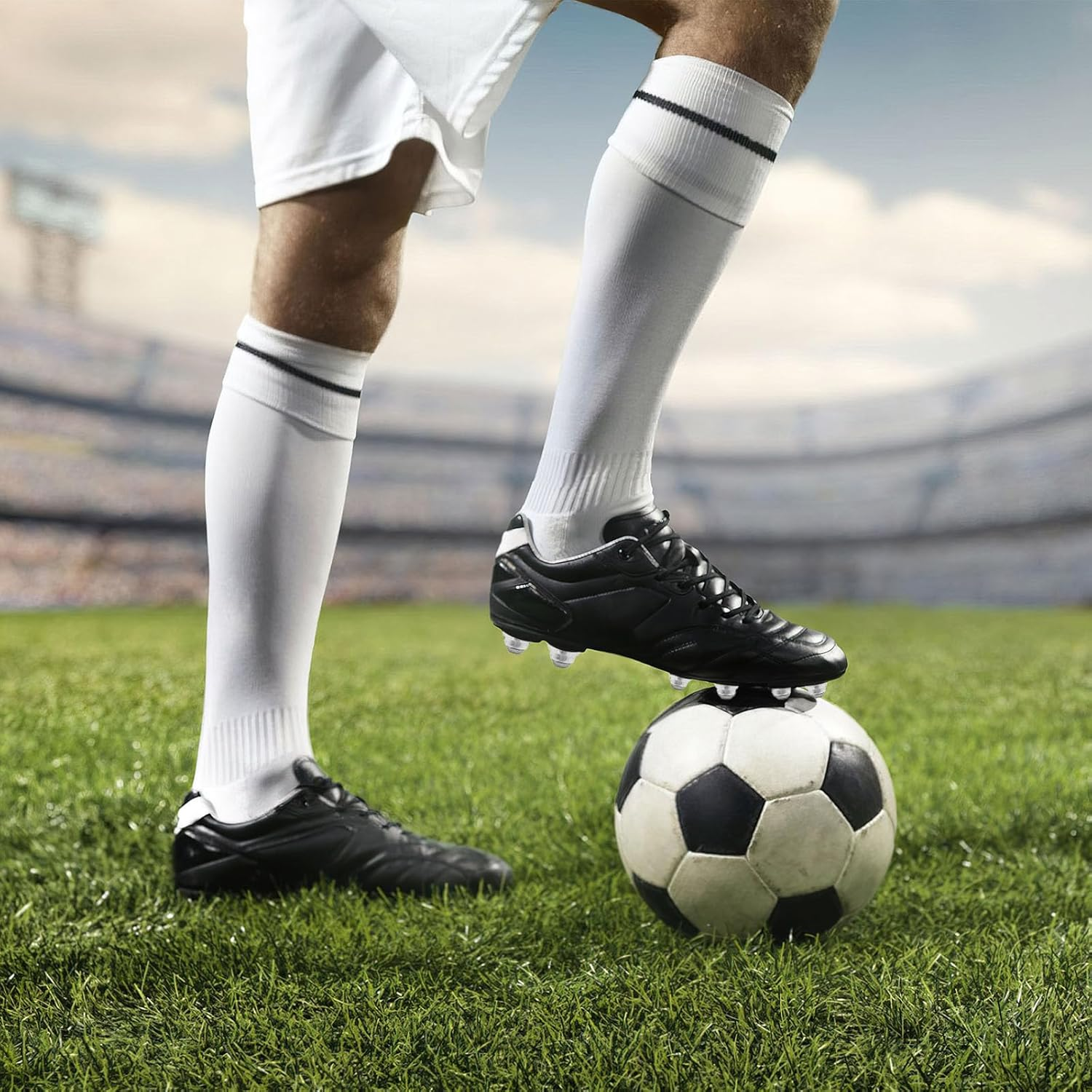 12Pcs Aluminum Nail Head Plastic Football Cleats Screw on Studs, 2 Sizes Football Cleat Replacement Studs for Adult Training Soccer Spike Replacement Spikes, Rugby Replacement Studs image number 4