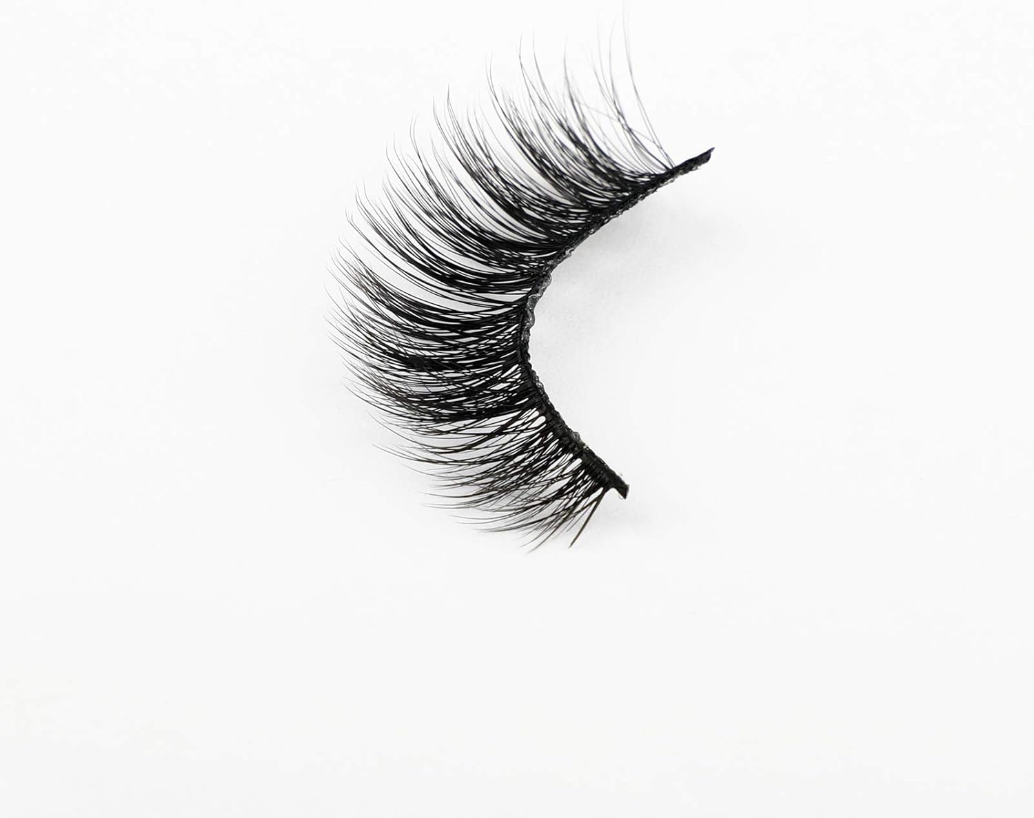 Magnetic Eyelashes with Magnetic Eyeliner Kit, Natural and Long Lasting False Eyelashes, Reusable Magnetic False Eyelashes without Glue image number 5